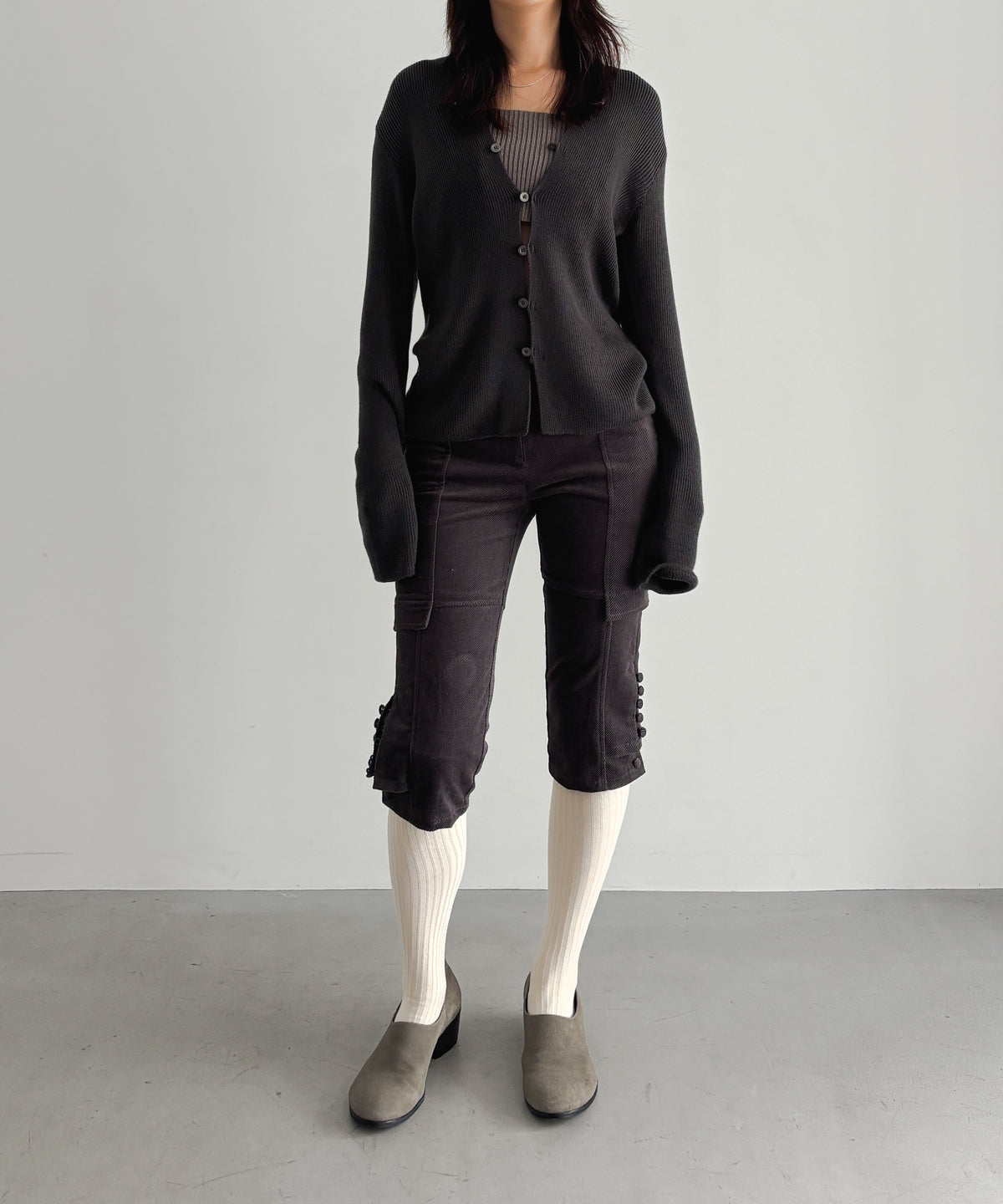 ULIKASANCTUS Nape knit cardigan "CHARCOAL"