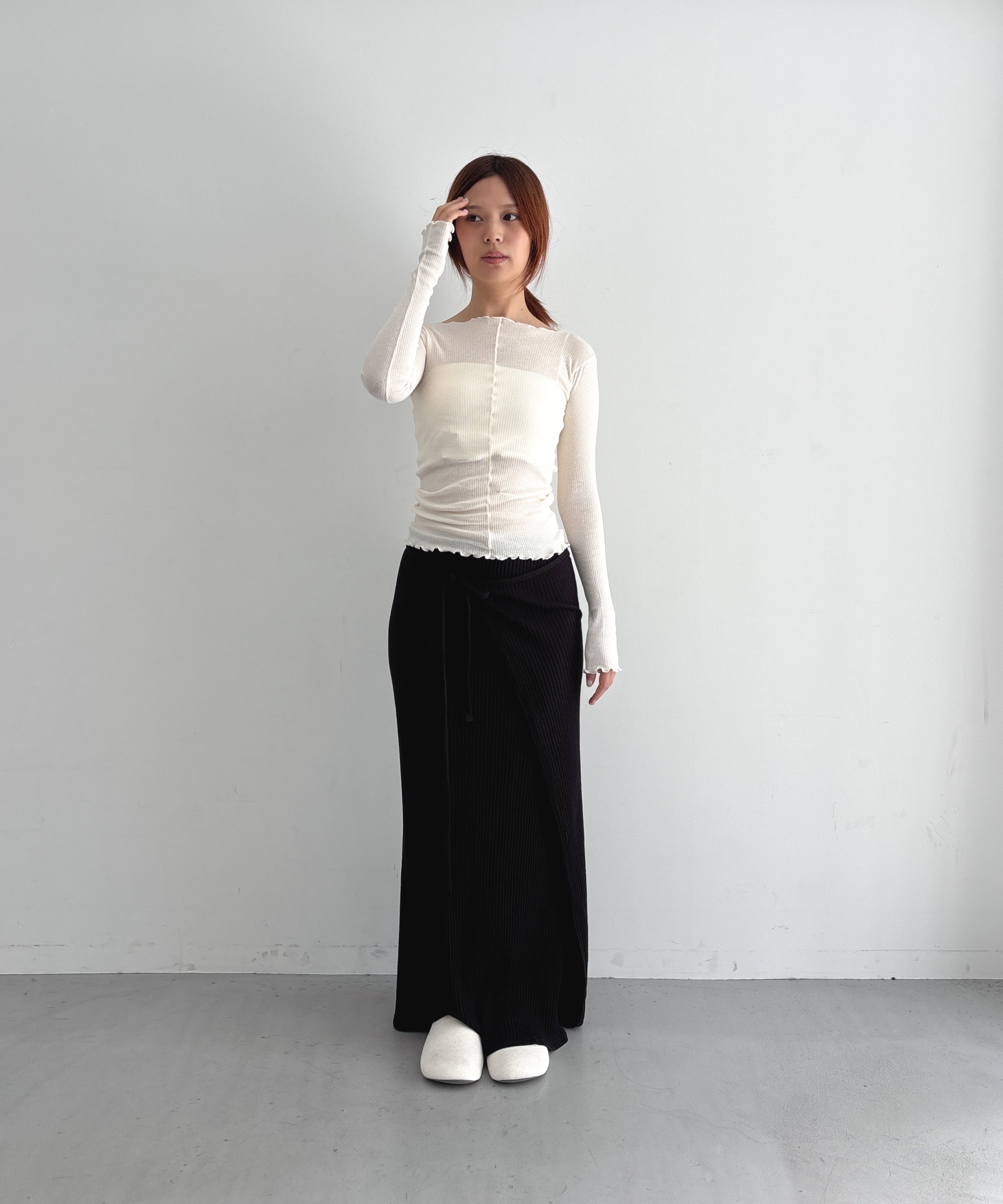 Baserange Brig skirt "BLACK"