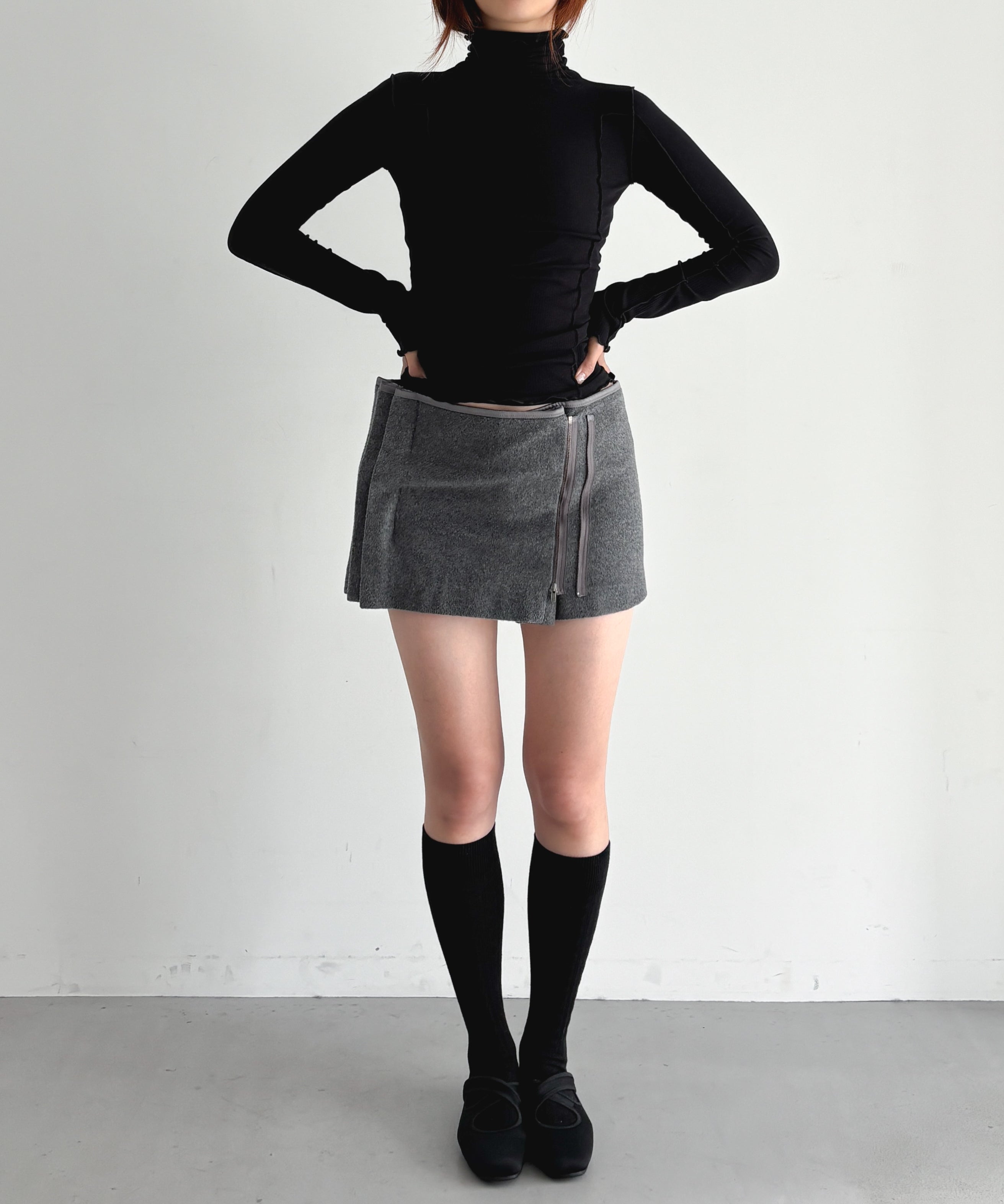 ULIKASANCTUS Curtain mini skirt "CHARCOAL"