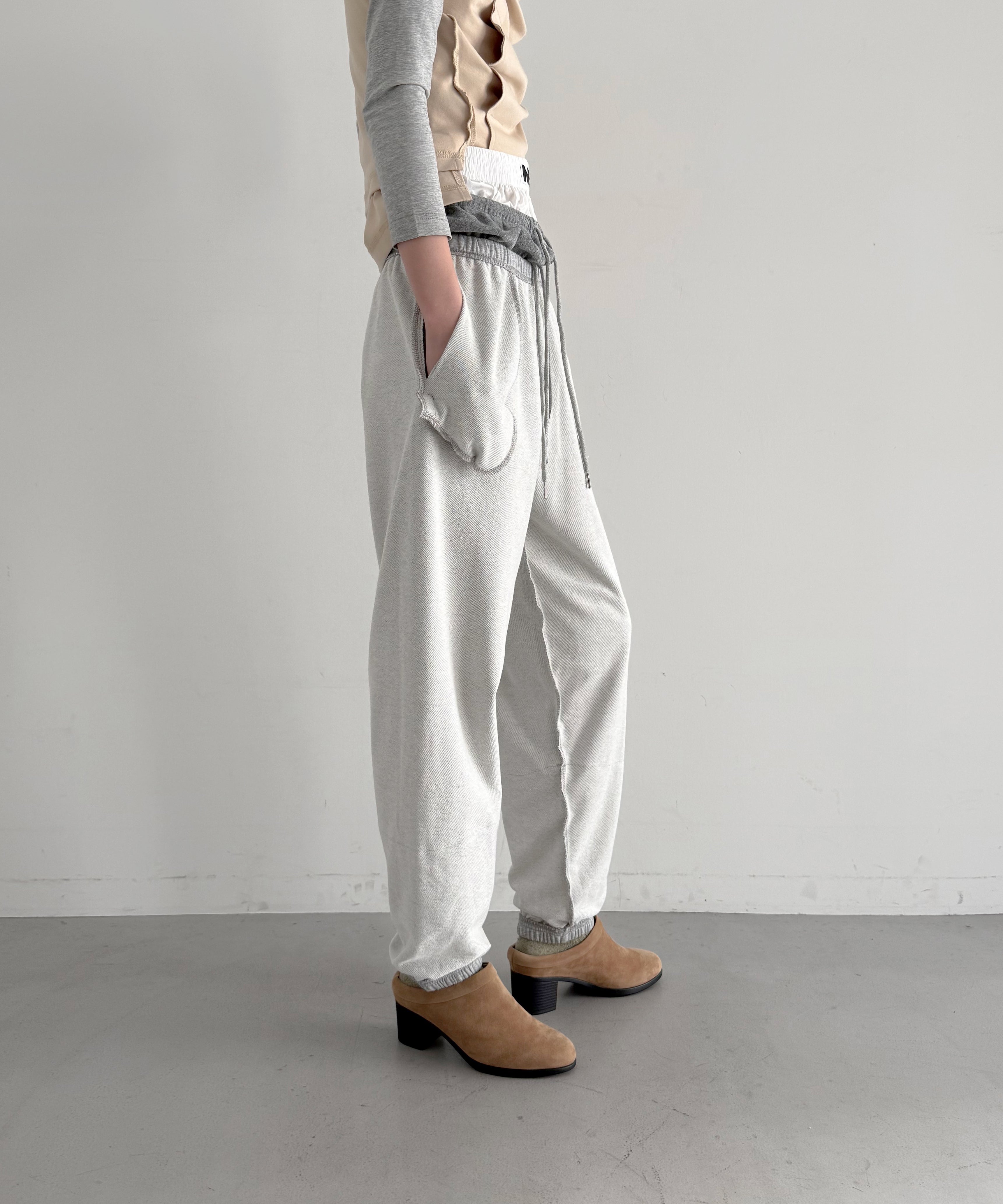 NATASHA ZINKO Triple joggers "GREY"