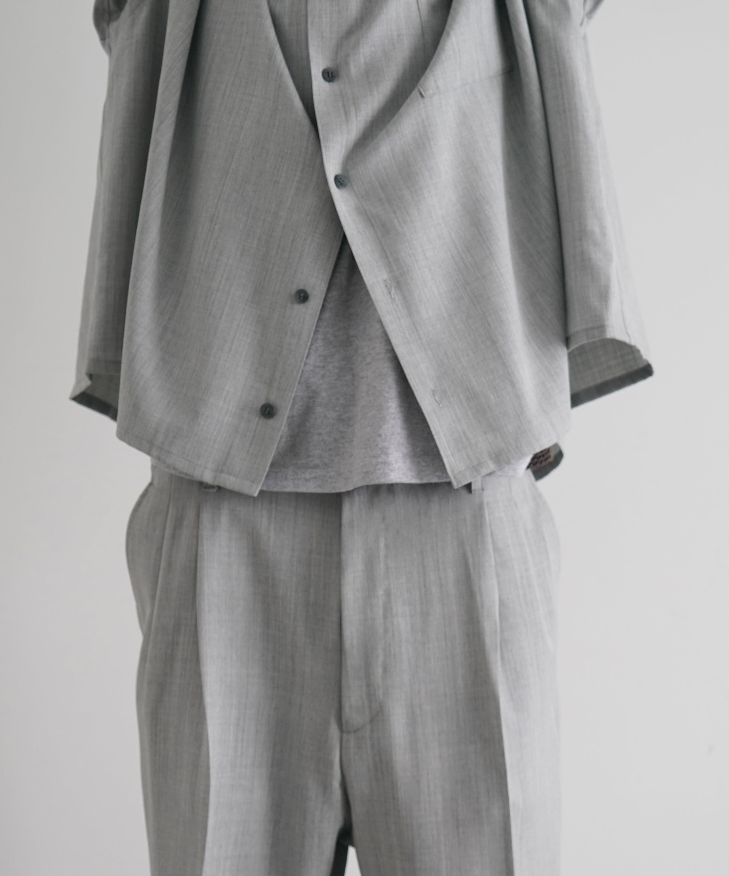 【EXCLUSIVE】WHOWHAT Wool twill trousers "LIGHT GRAY"
