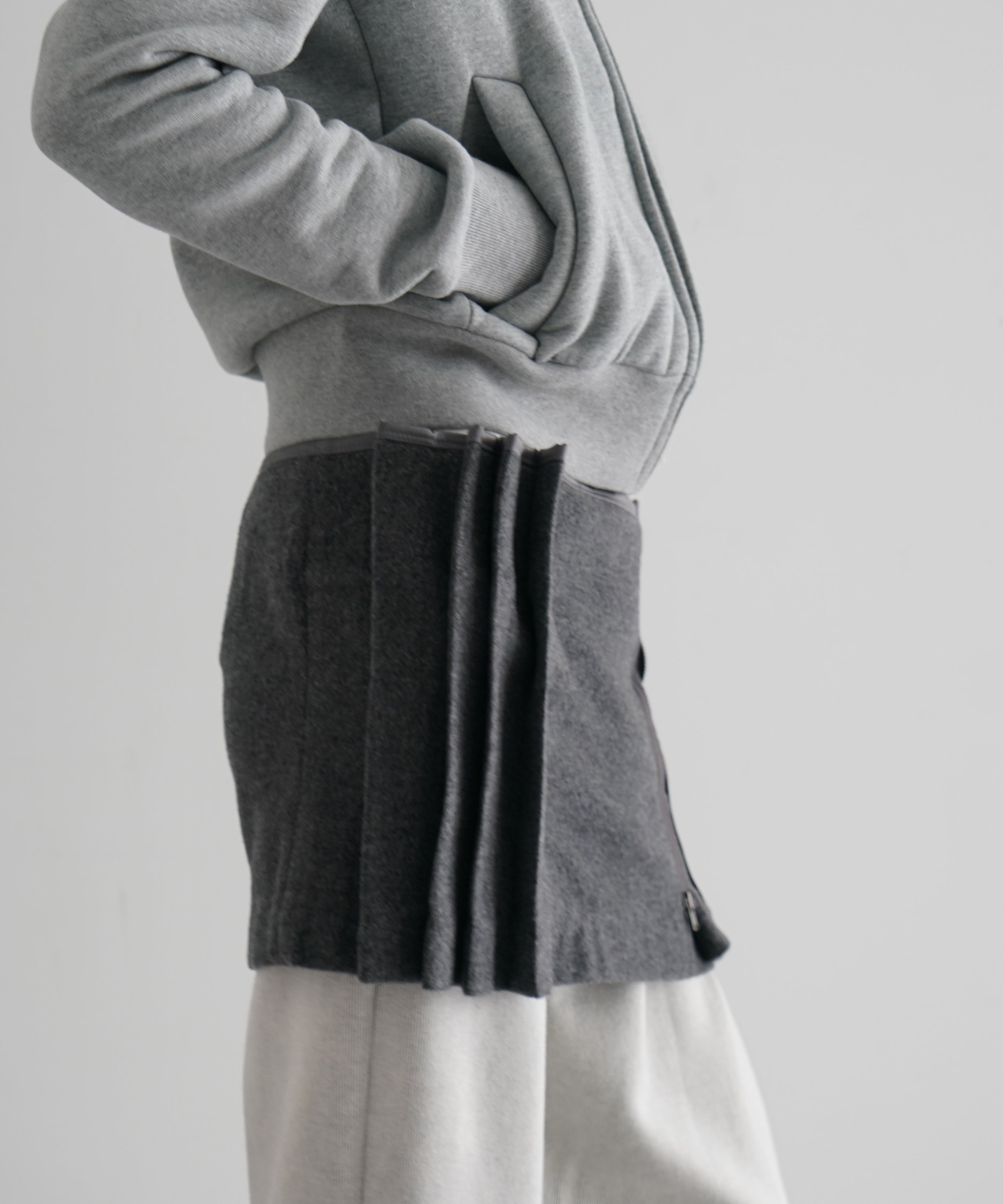 ULIKASANCTUS Curtain mini skirt "CHARCOAL"