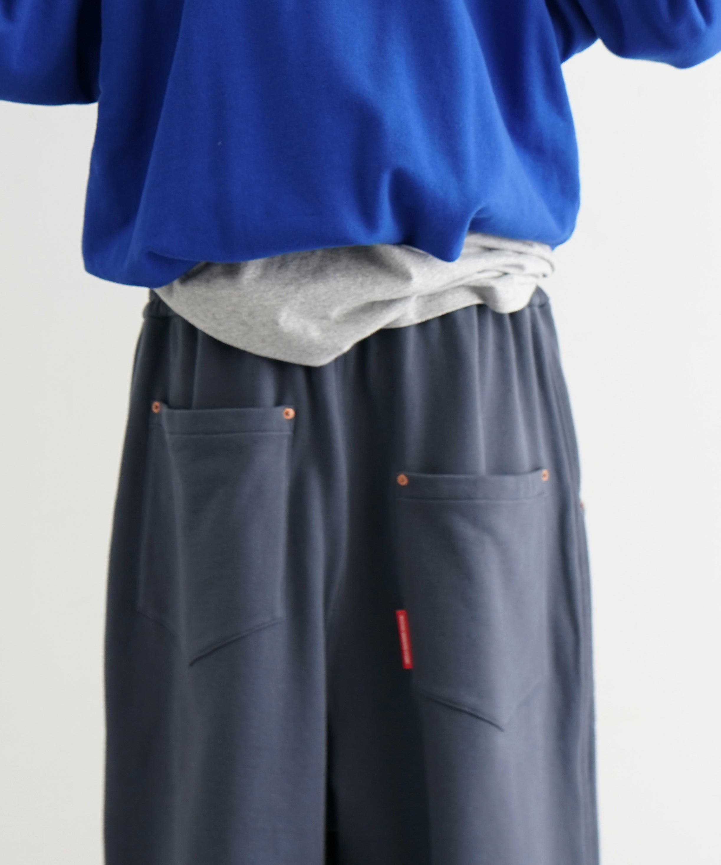 ABELIA EDOWARD GOUCHA Echo sweat pants "BLUE"