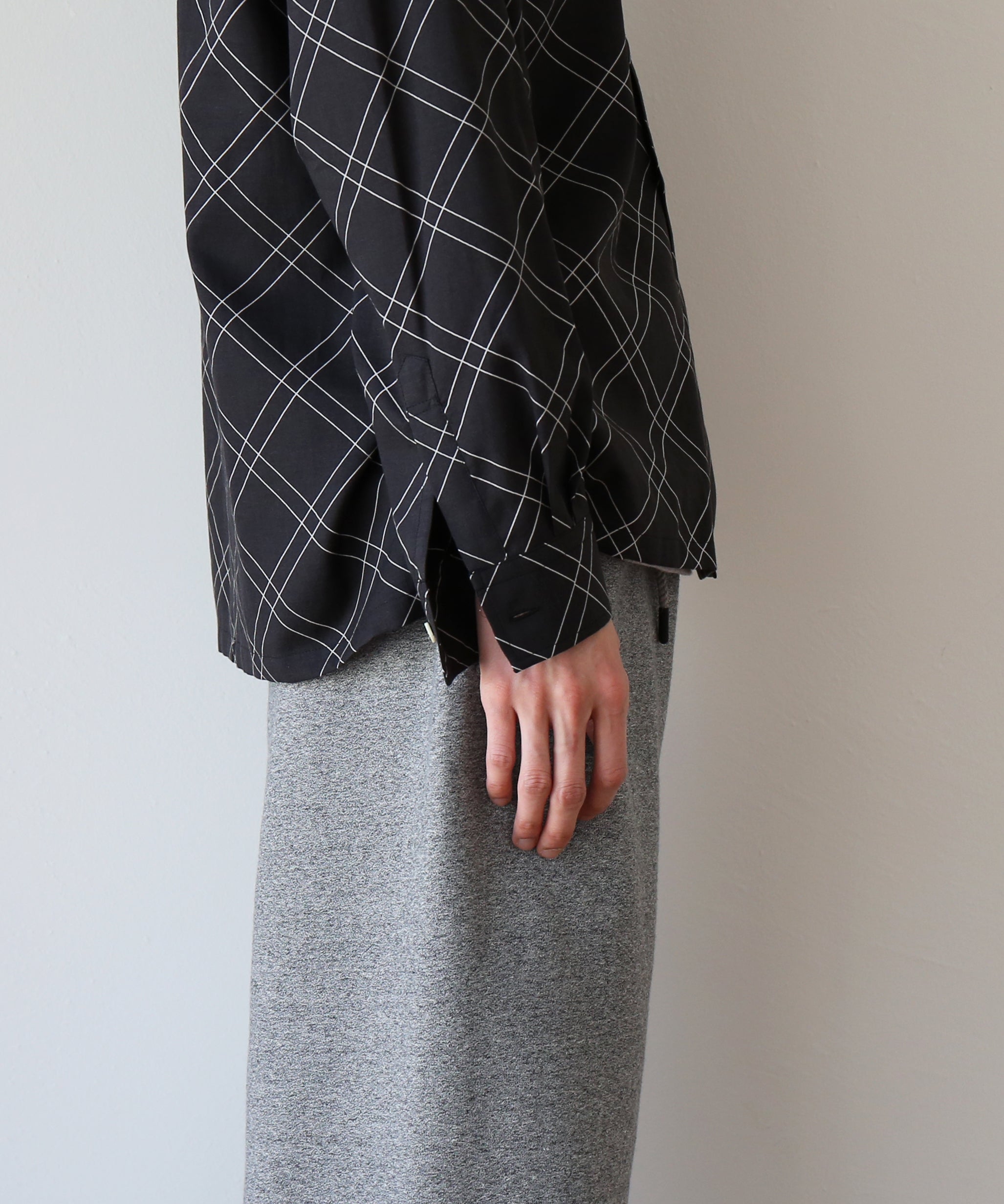 COTTON PAN Dorami l/s 綿シルクシャツchank "GRAY×BLACK"