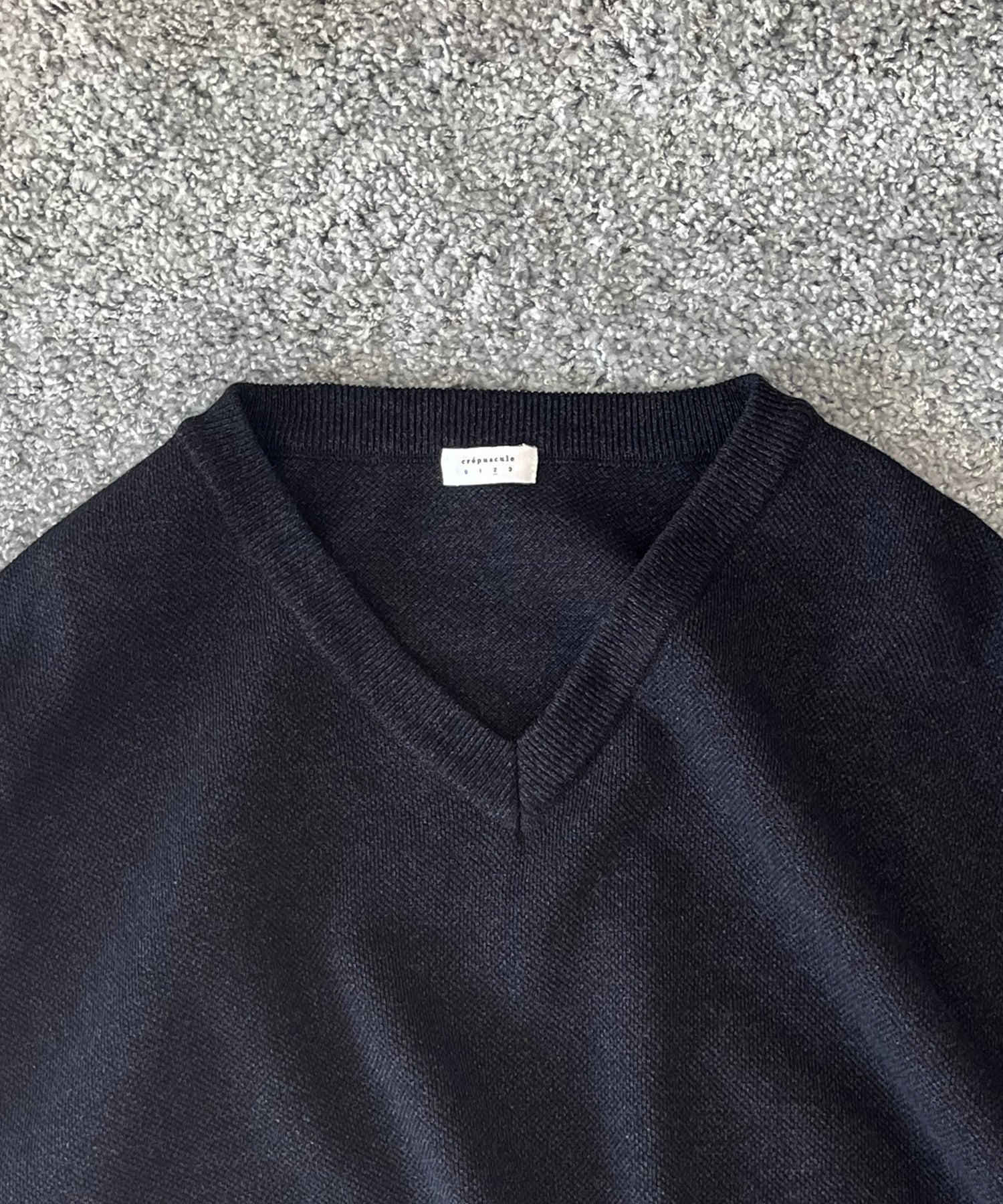 crepuscule Moss Stitch V P/O ブラック crepuscule【クレプスキュール】【EXCLUSIVE】Co/ra moss stitch p/o