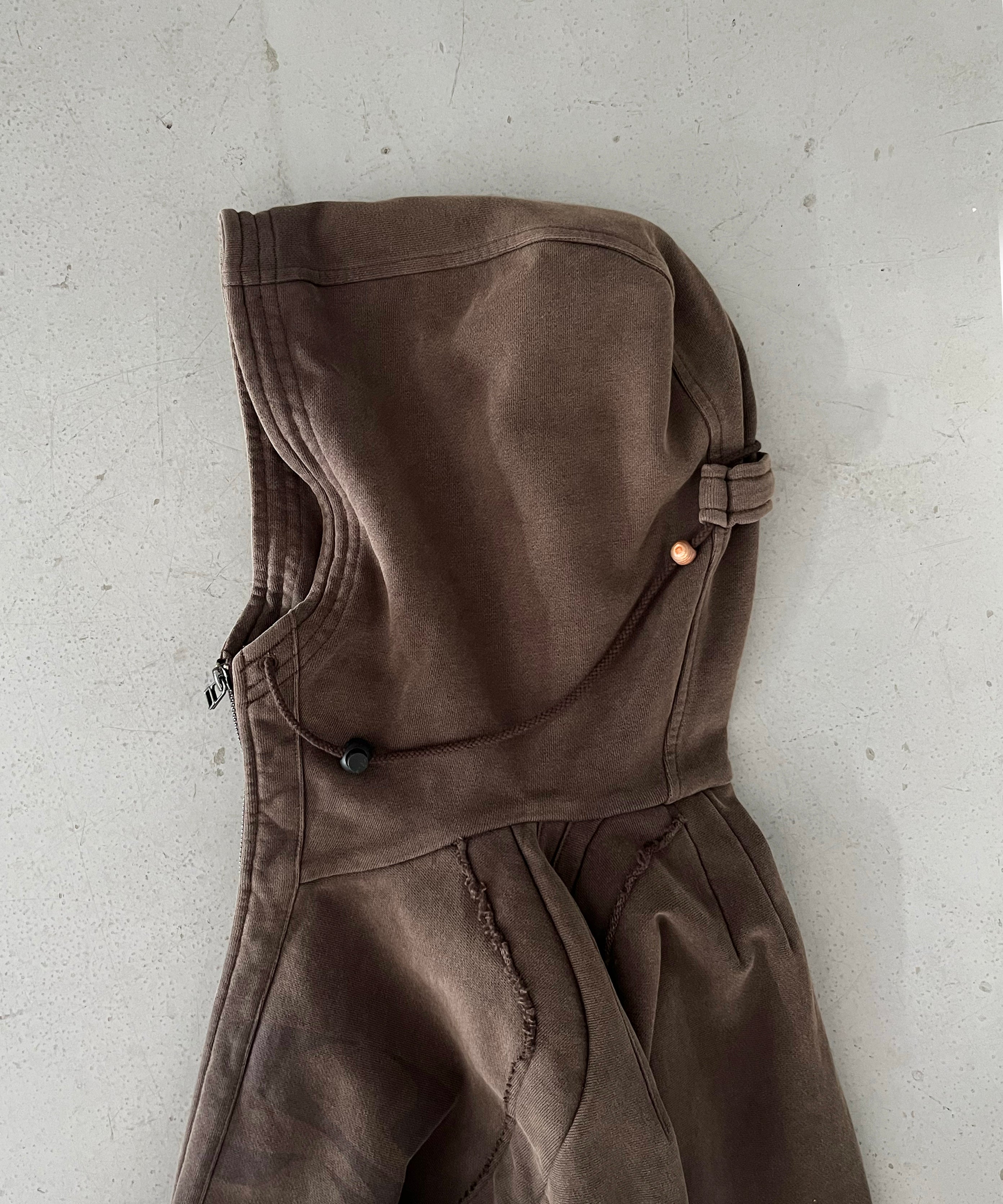 JIAN YE 25 Hoodie "BROWN"