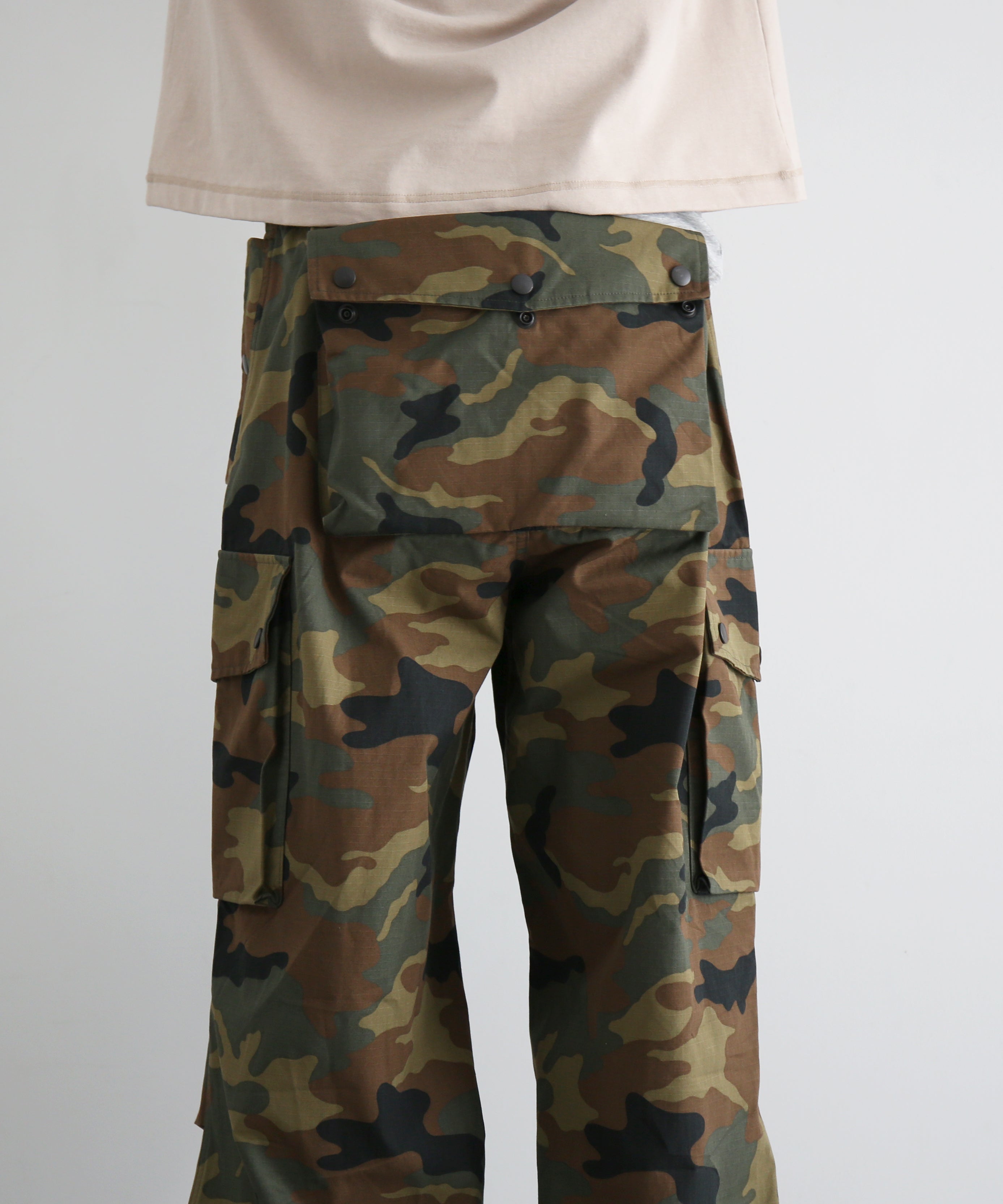 NEEDLES Field pant - cotton ripstop "C-WOODLAND C"
