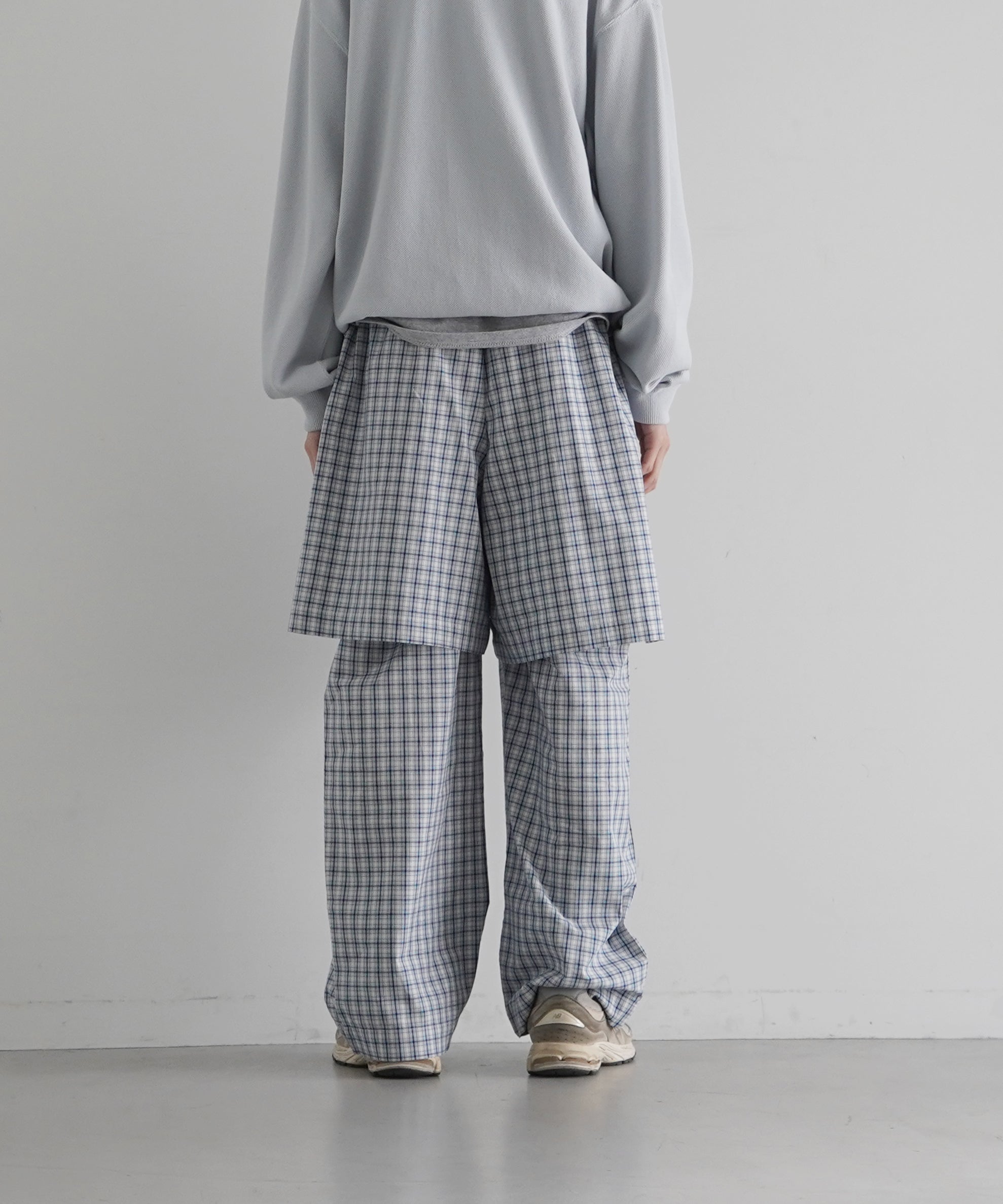 Baserange Claude shorts "BLUECHECK"