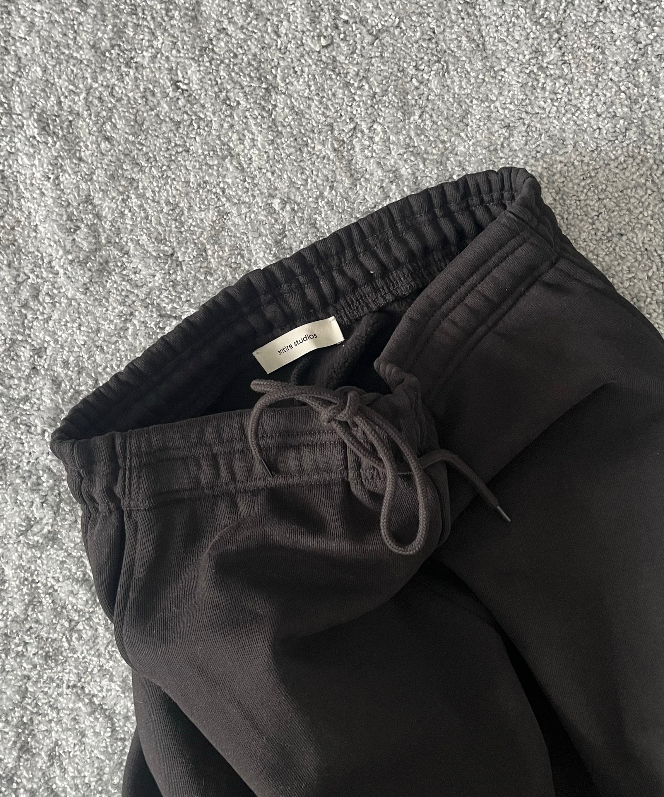 ENTIRE STUDIOS Full sweatpant "BLACK"