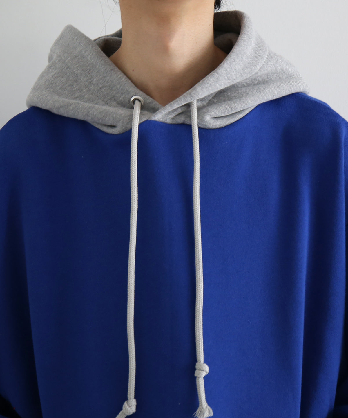 KOOKY ZOO 2Tone hoodie "BLUE×GREY"