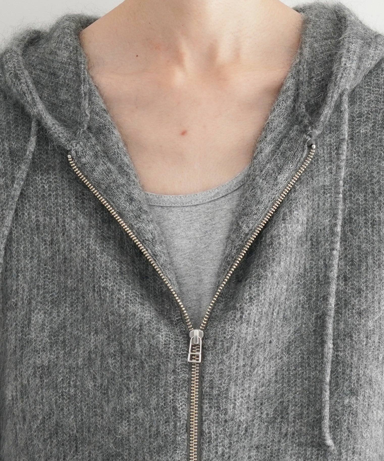 【EXCLUSIVE】crepuscule Mohair zip parka "M.GRAY"