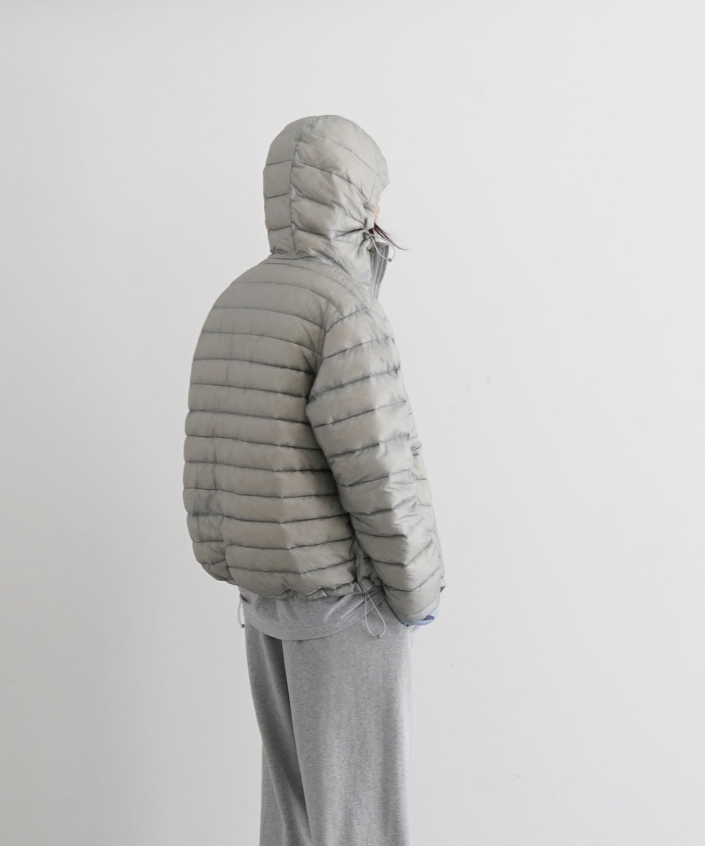 SAN SAN GEAR Suffix puffer jacket "GREY"