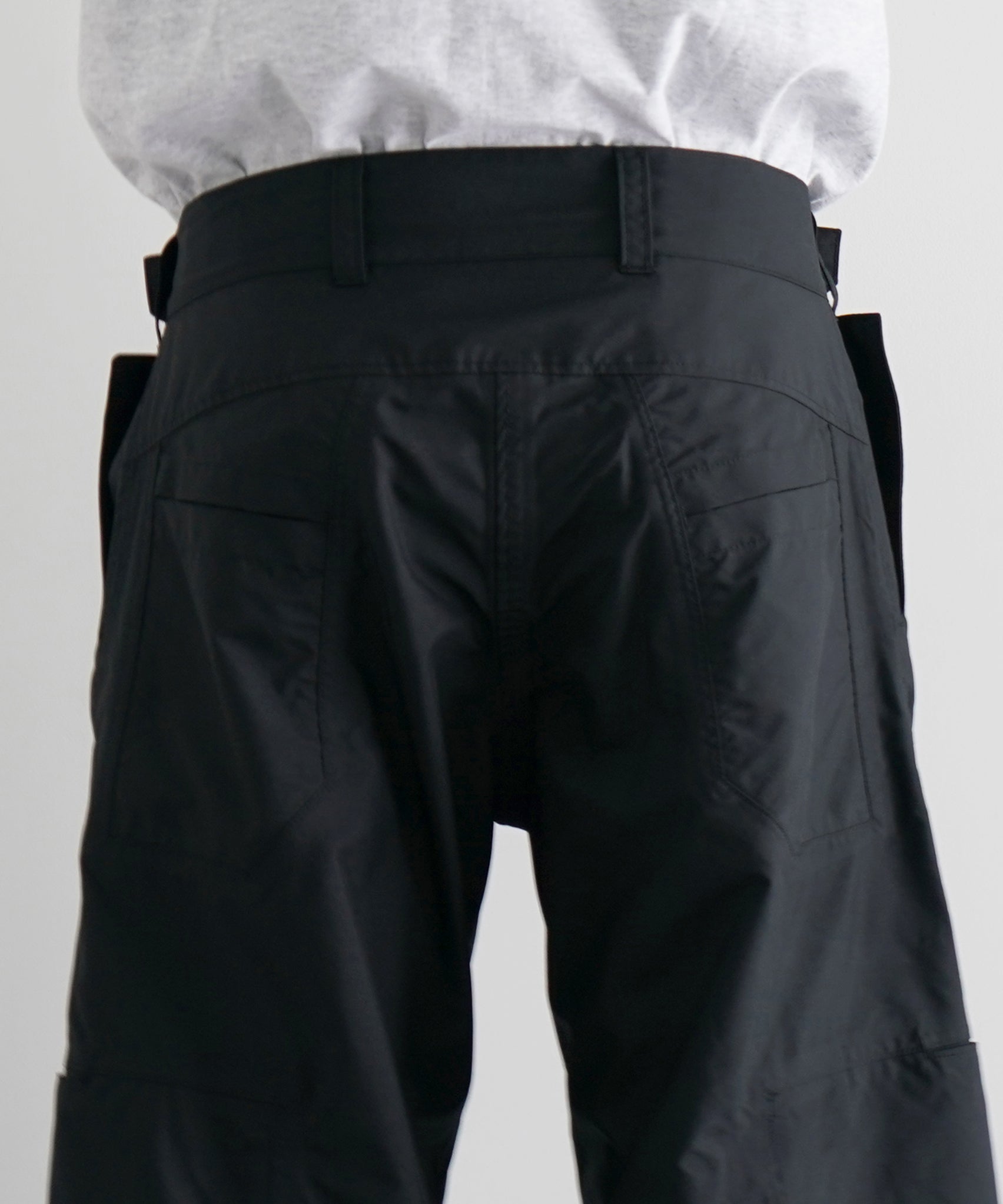 OPPOSE DUALITY 8Pocket panel wide shell trs "BLACK"