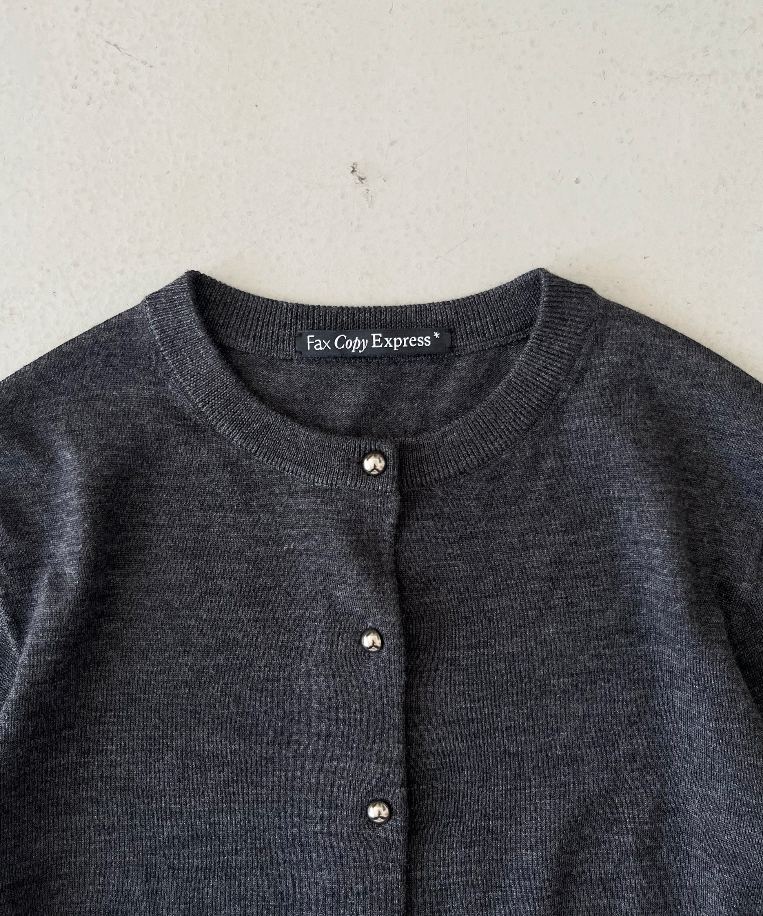 FAX COPY EXPRESS Summer garden ultra-thin fitted top "DARK GREY"