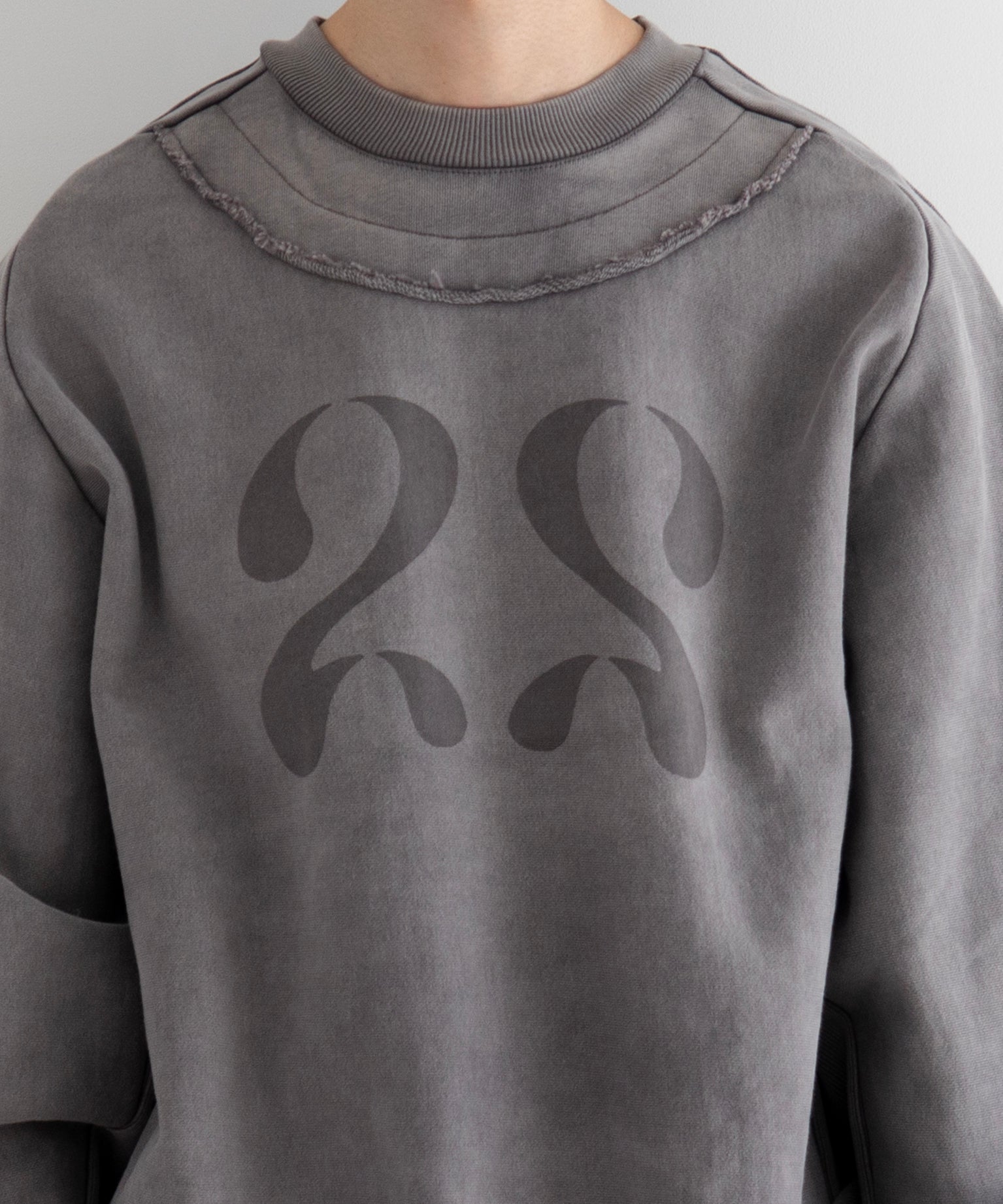 JIAN YE 25 Top "GRAY"