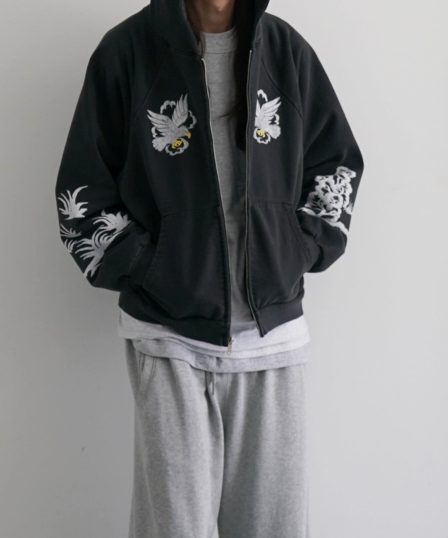 Basketcase Souvenir, zip up "VINTAGE BLACK"