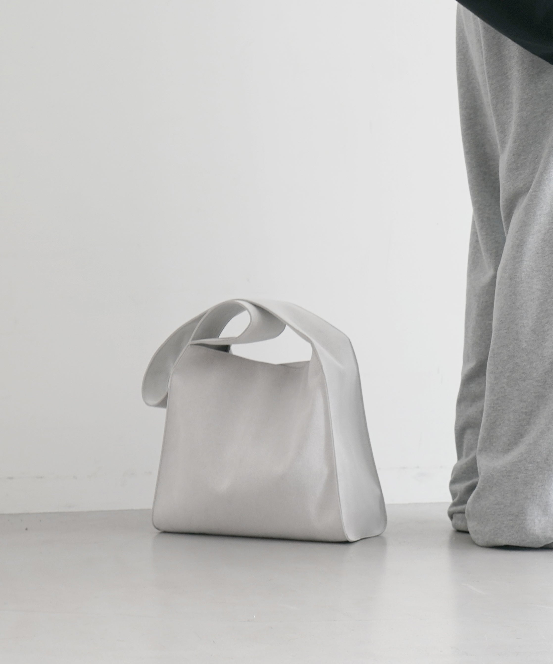 KAIKO Ultrasuede shoulder bag "BLACK"