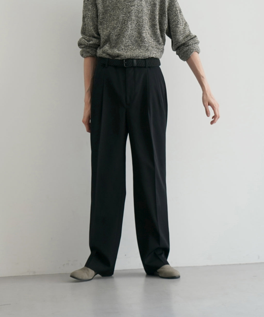 AURALEE【オーラリー】Light wool max gabardine two-tuck slacks 