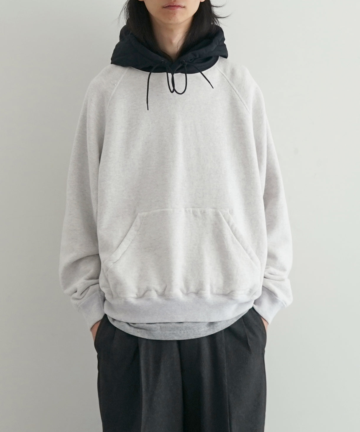 UNUSED Us2527 Sweat hoodie "ASH"