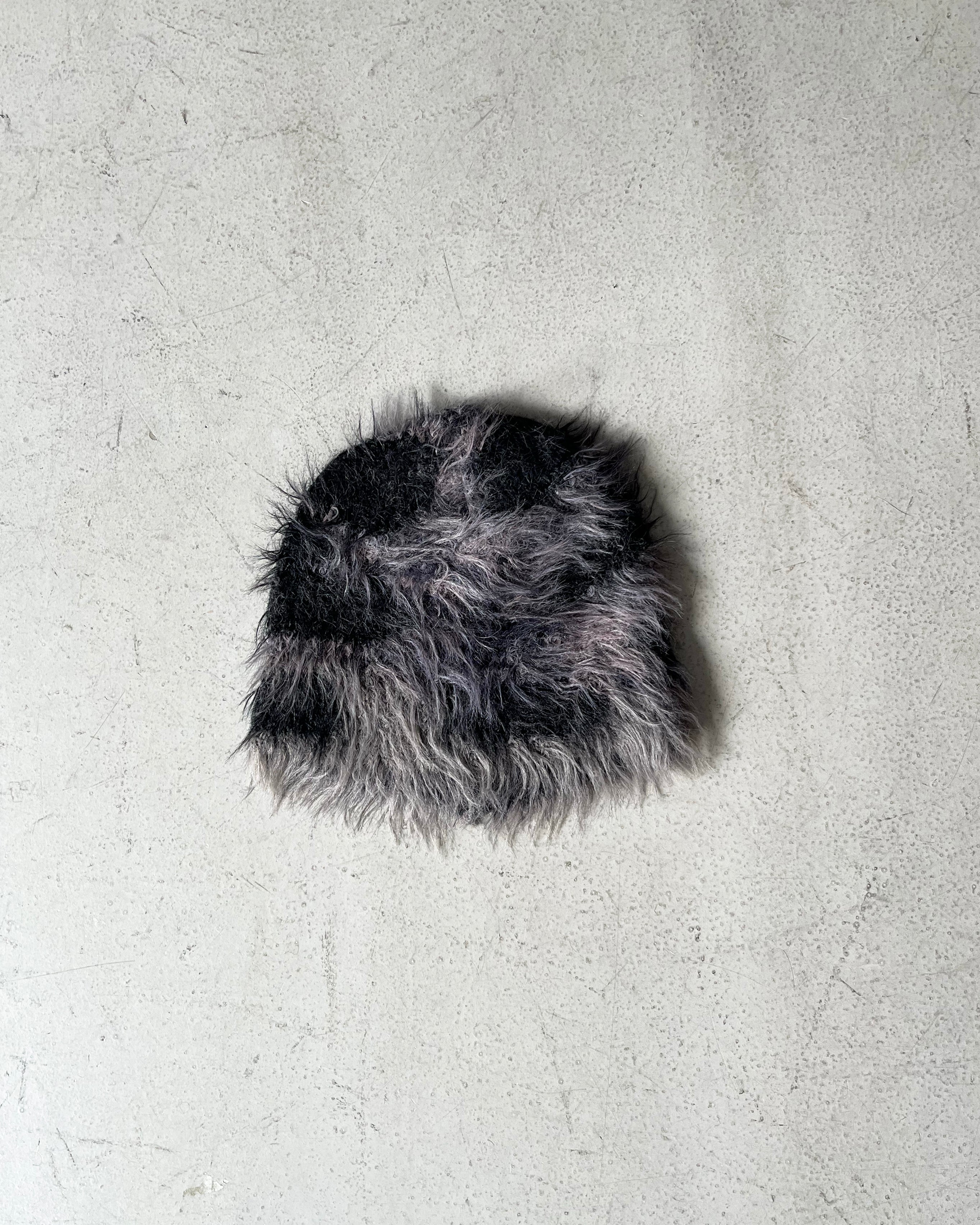 LOADINGROOM Frizzy alpaca beanie "BLACK"