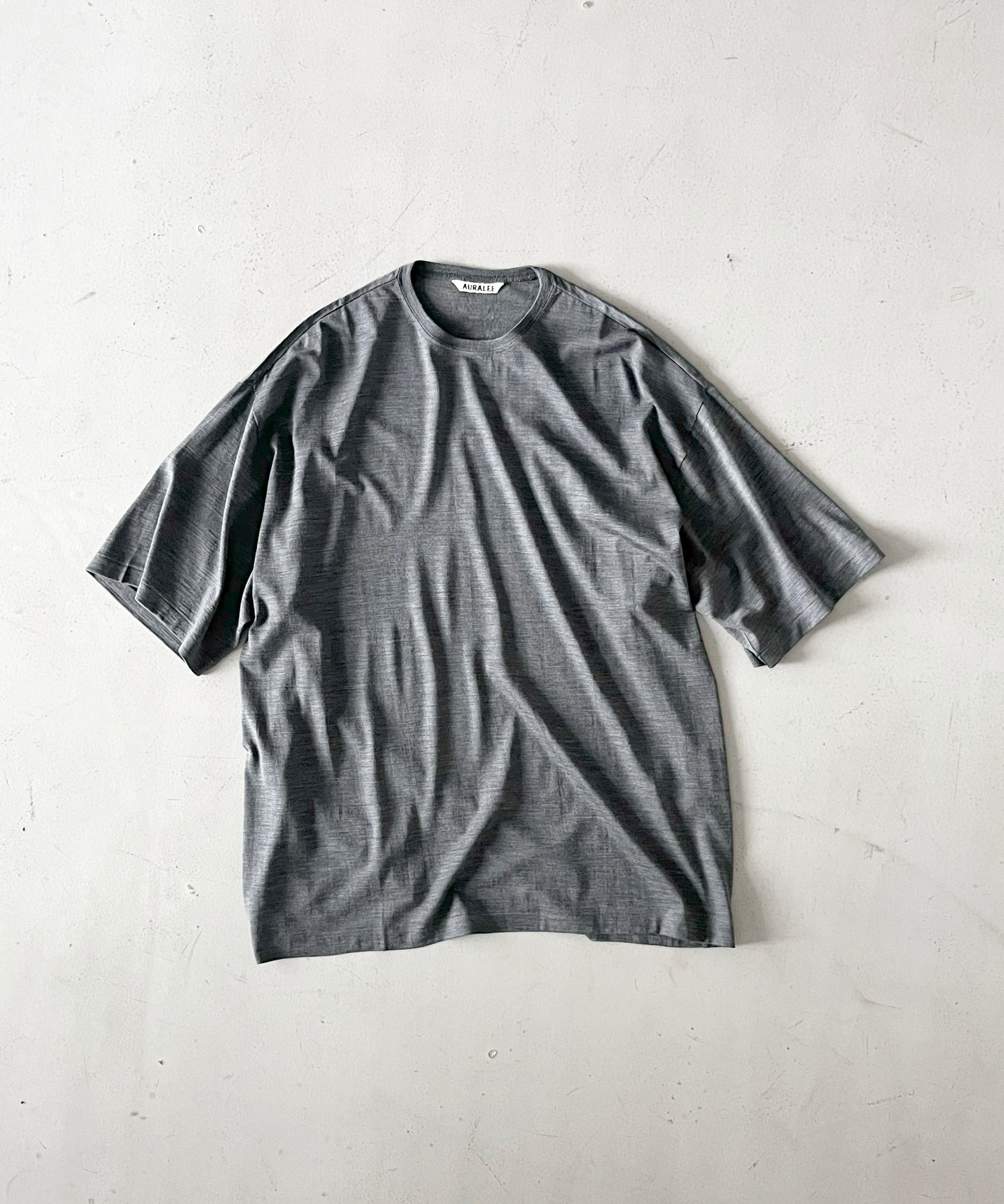 AURALEE Wool soft jersey tee "TOP CHARCOAL"