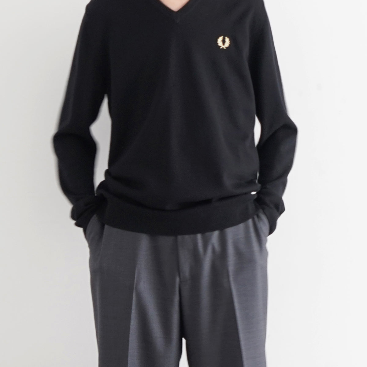 FRED PERRY【フレッドペリー】 Classic v neck jumper 