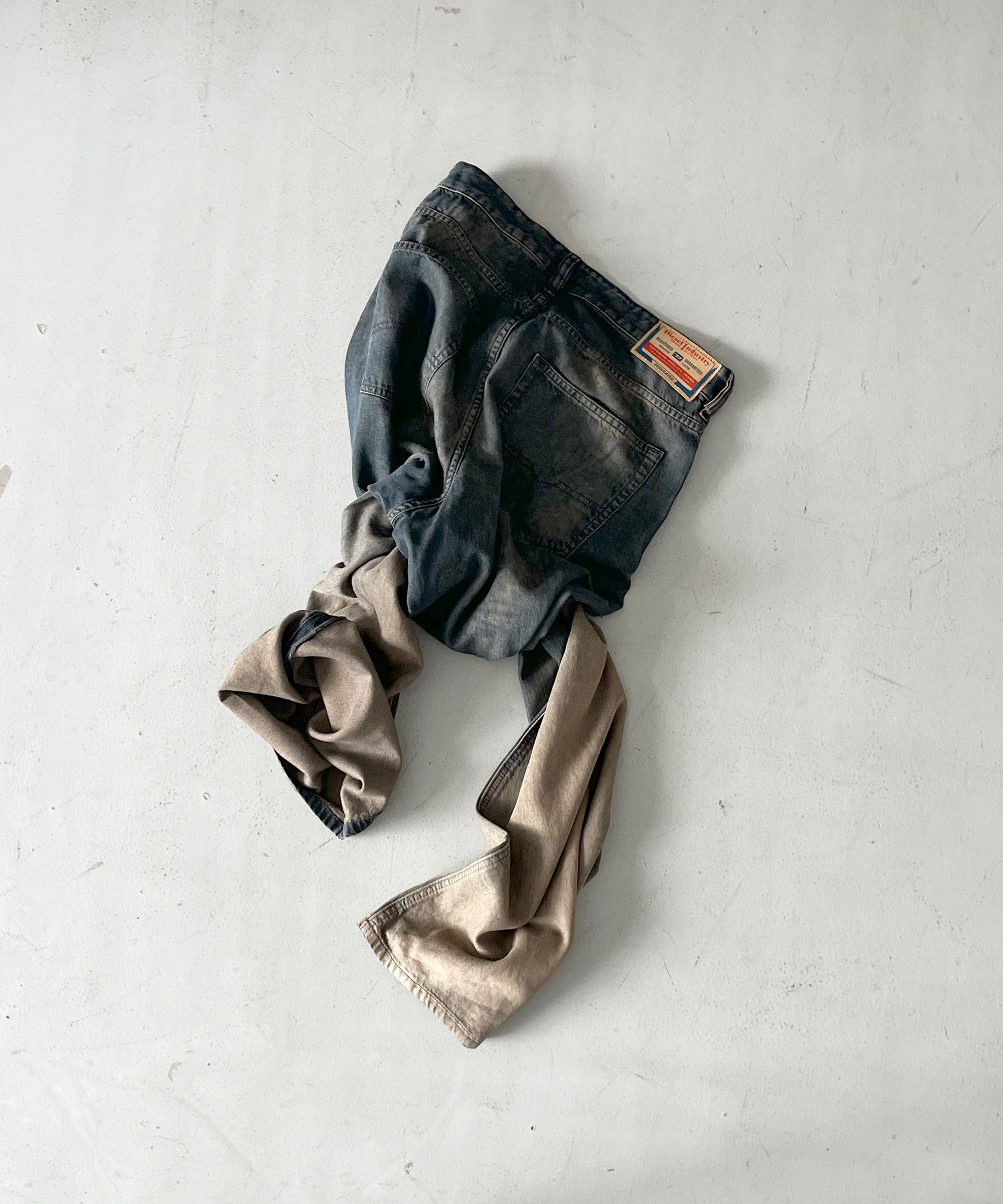 DIESEL Relaxed jeans 1996 d-sire 068tf "INDIGO"