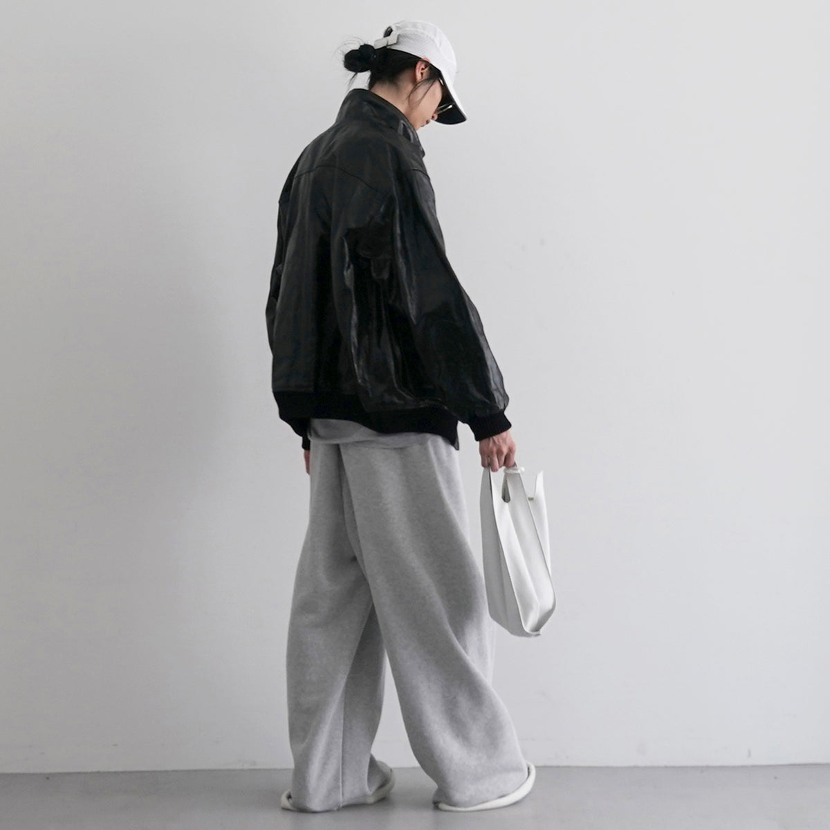 AURALEE (オーラリー)　LAMB LEATHER ZIP BLOUSON AURALEE＞LAMB LEATHER ZIP BLOUSON | MAKES ONLINE STORE