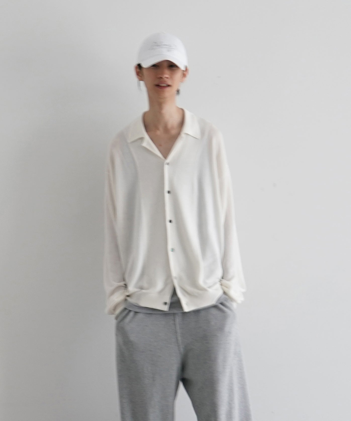 【EXCLUSIVE】crepuscule Open collar knit shirt "WHITE"
