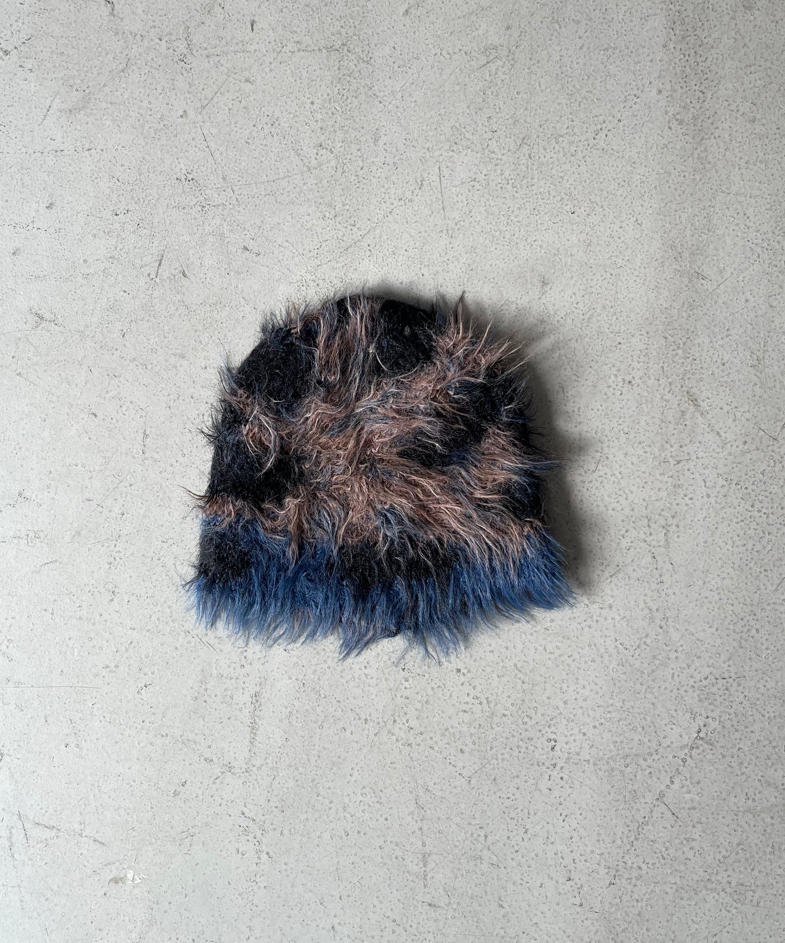 LOADINGROOM Frizzy alpaca beanie "BROWN"