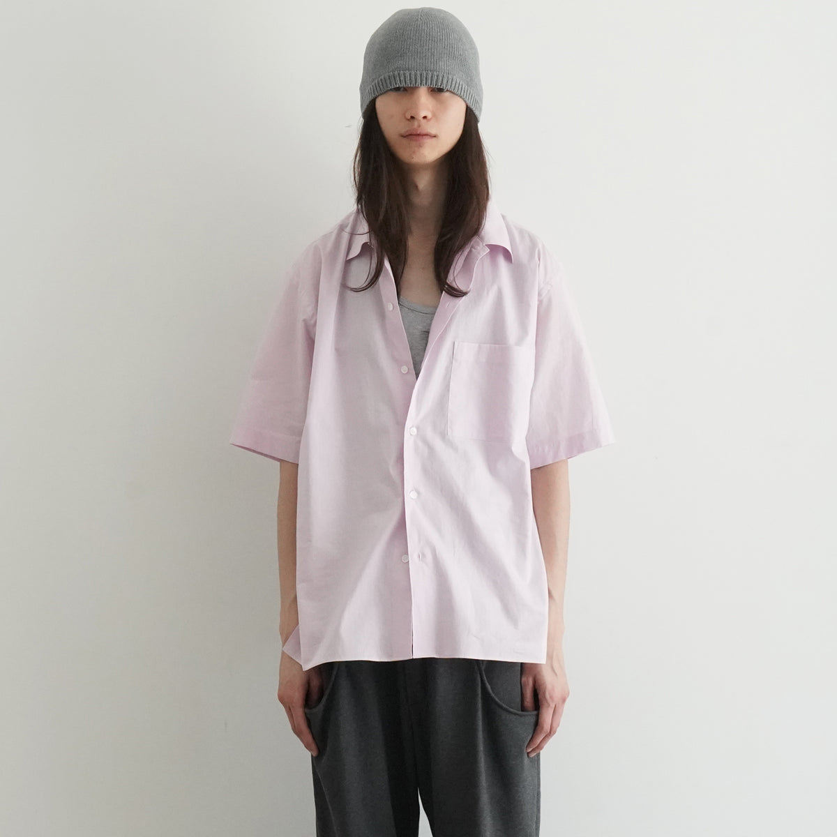 かつまるAURALEE WASHED FINX TYPEWRITER 開襟 AURALEE】 ⁡ WASHED FINX TYPEWRITER OPEN COLLAR HALF SLEEVED