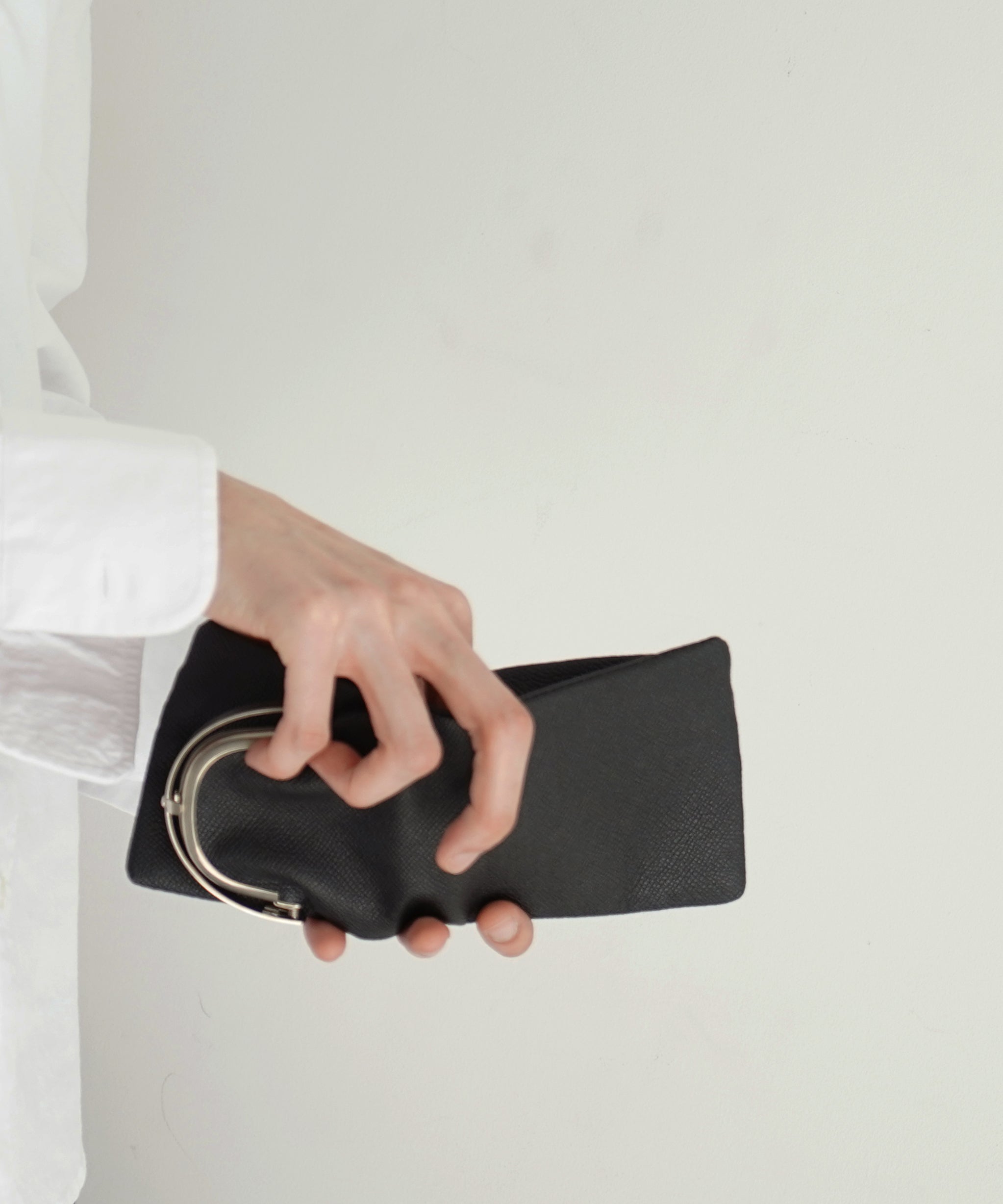 ED ROBERT JUDSON Frame half wallet (emboss) "BLACK"