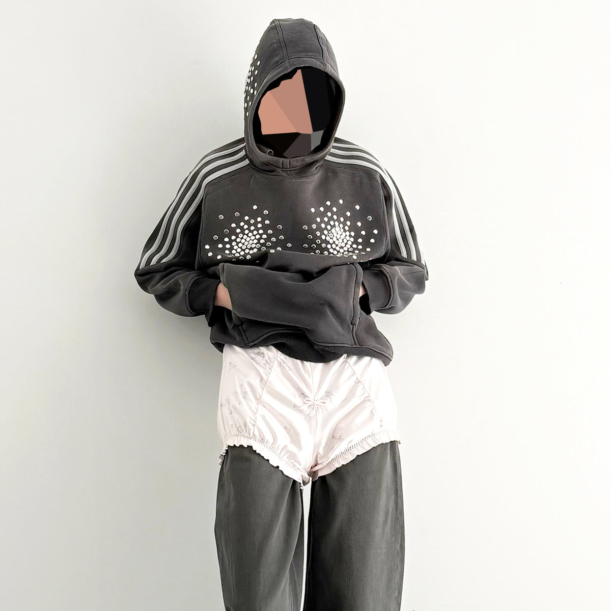 HANNAH CREAK Studded パーカー HANNAH CREAK【ハンナクリーク】Stud pullover hoodie 