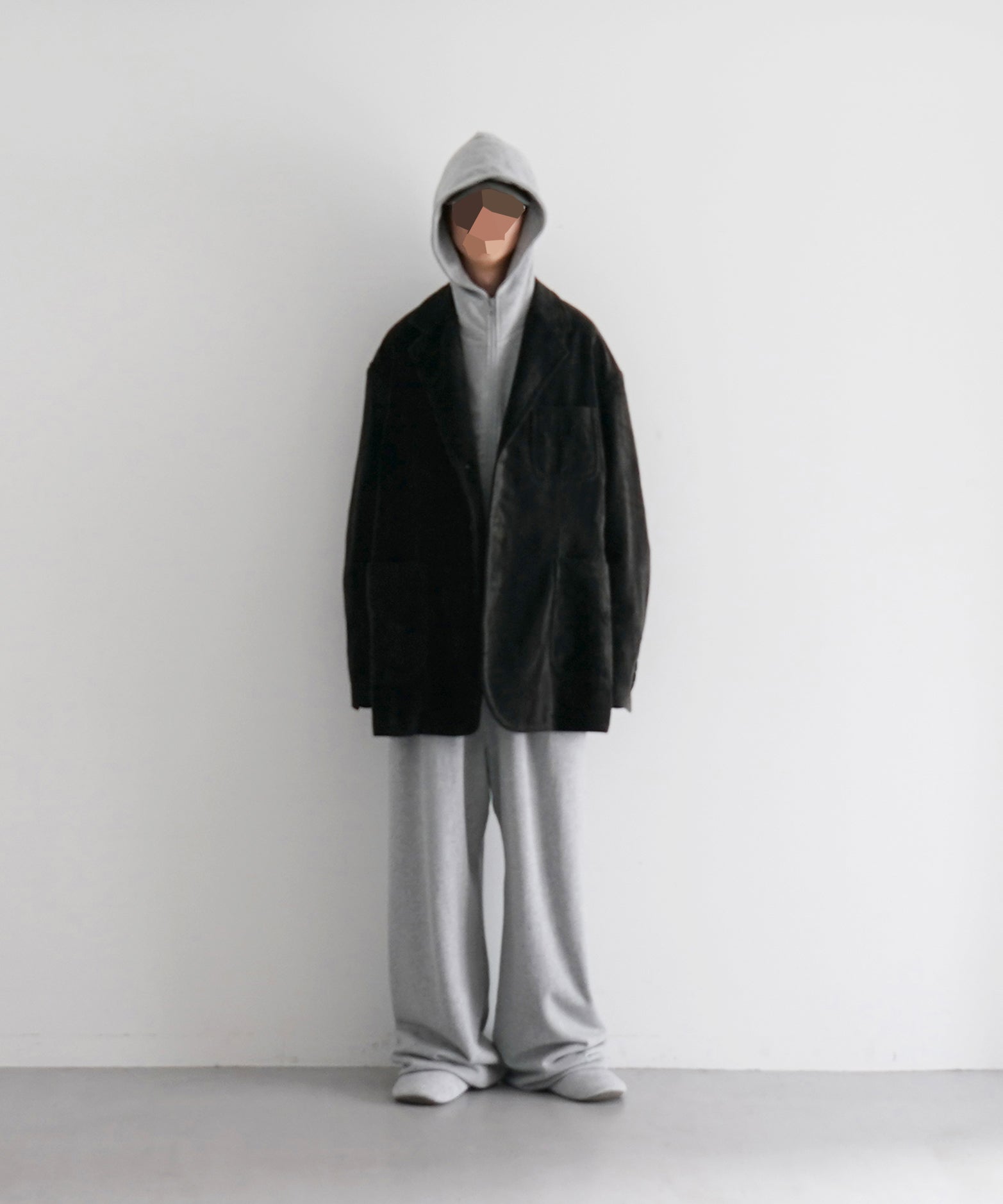 ensou. Hypersized blazer "SUMI-DYED BLACK"