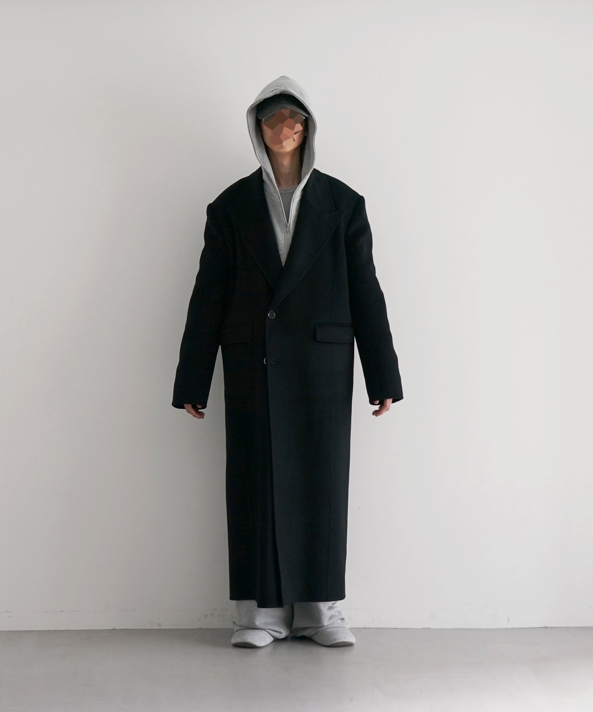 sefr Tetsu coat "SHUNGITE DOUBLE"