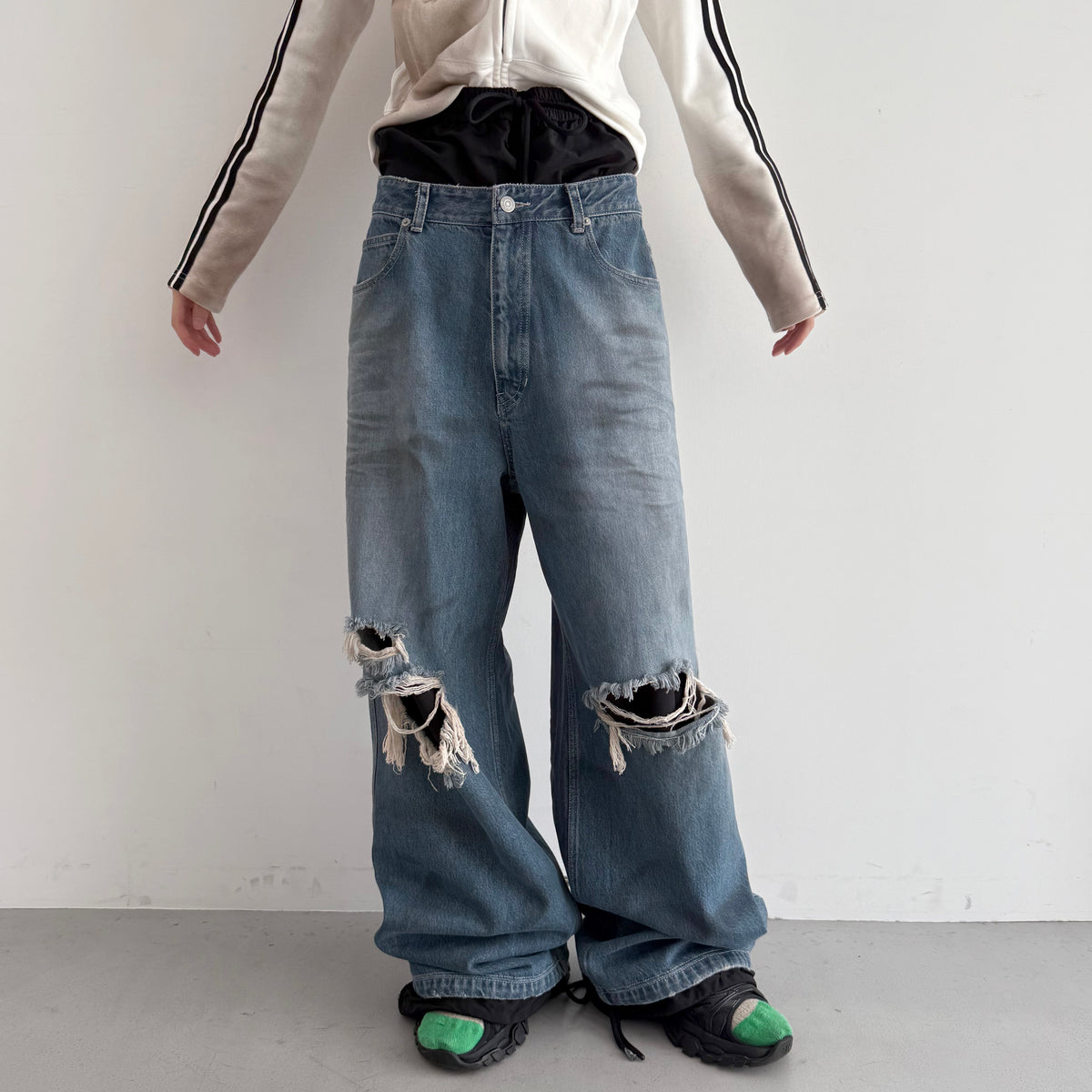 パンツ LOADINGROOM Double denim track pants LOADINGROOM【ローディングルーム】Double denim track pants women