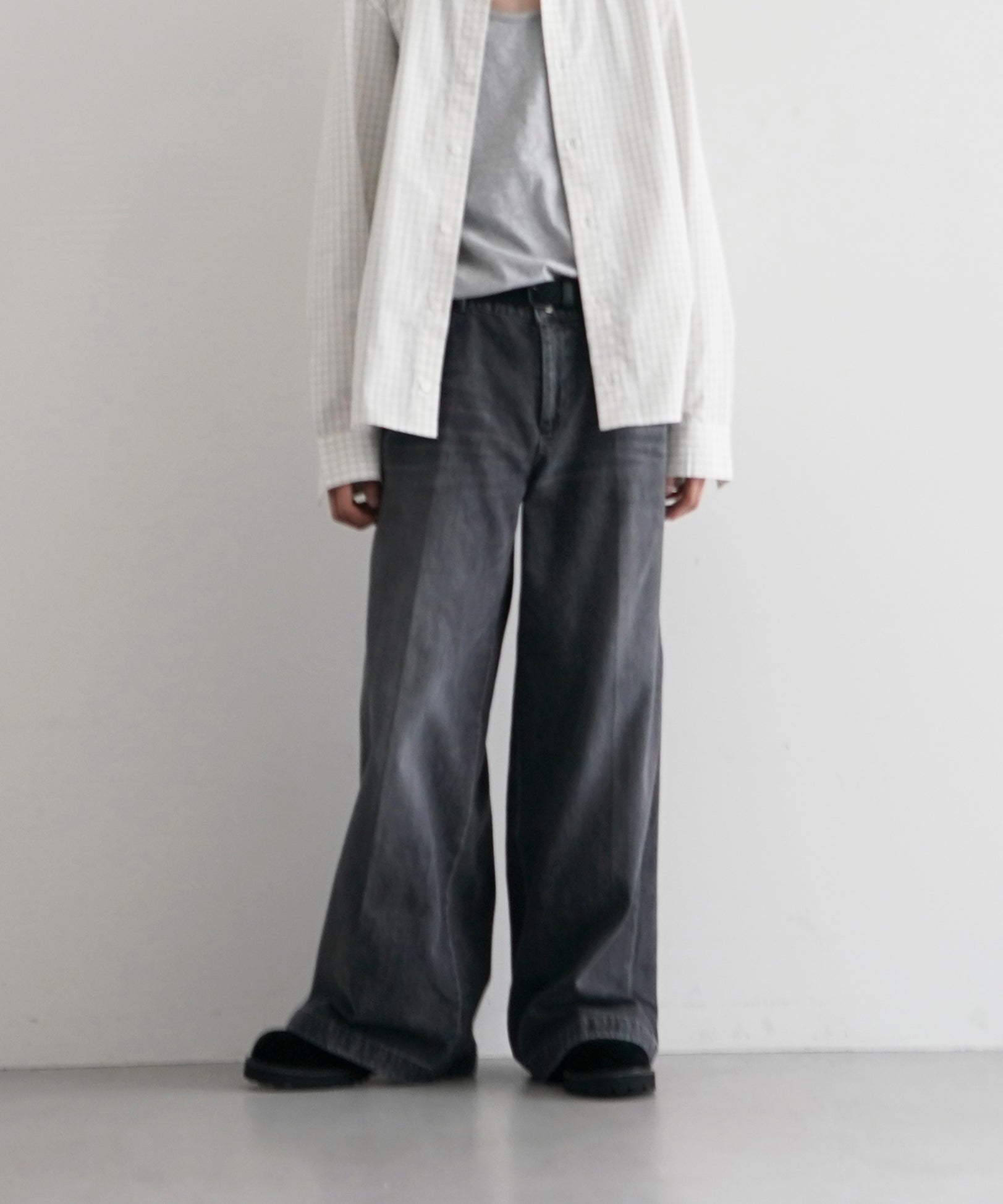パンツ NEONSIGN Drill wide denim pants DSC05663.jpg?v=1727595237&