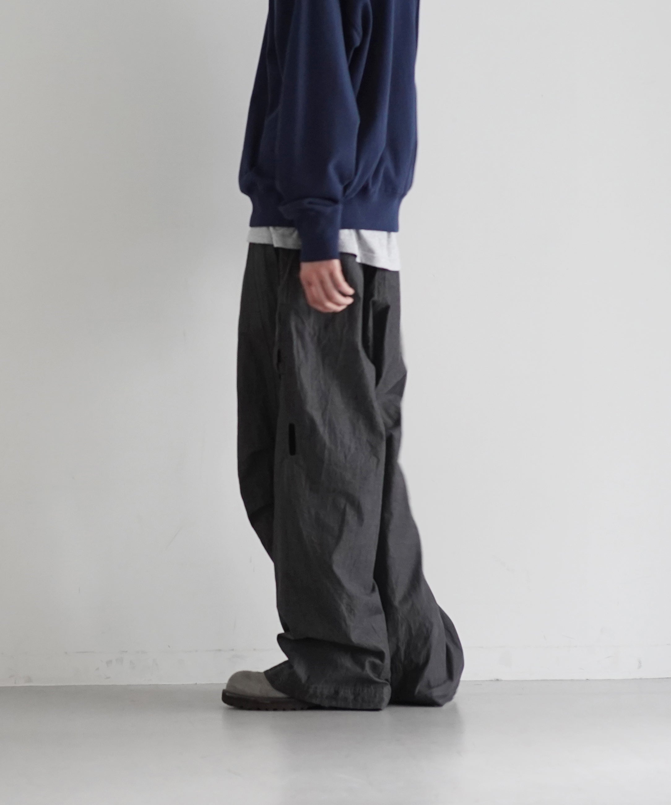 JIAN YE  Basic unit 02 "BLACK"