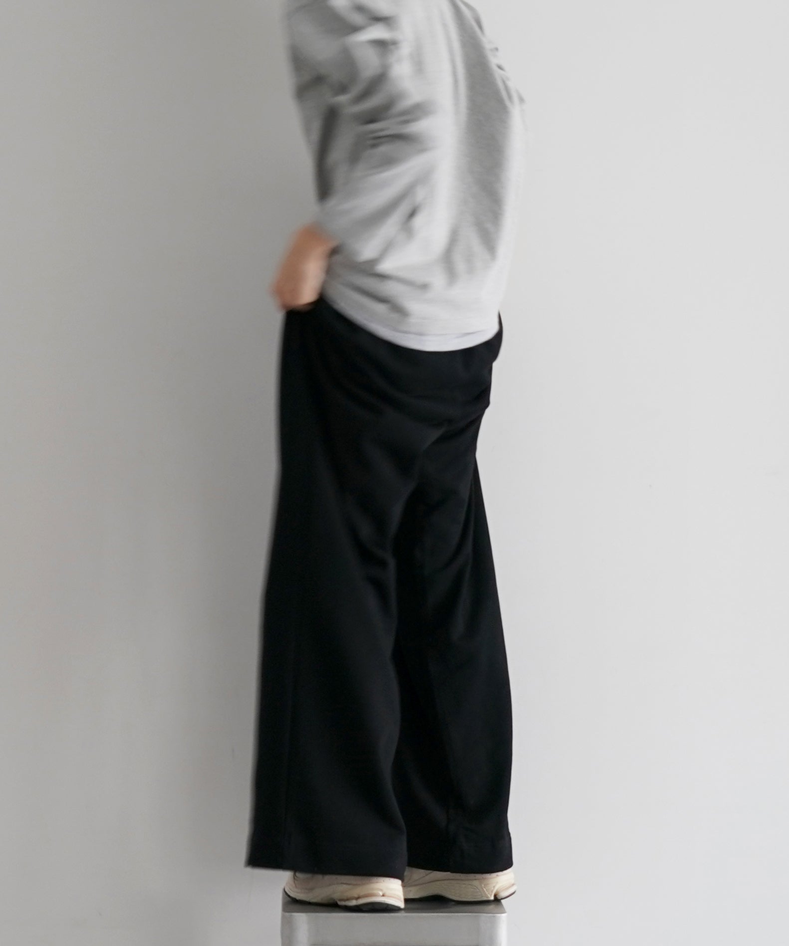 Basketcase Caldwell, sweats "JET BLACK"