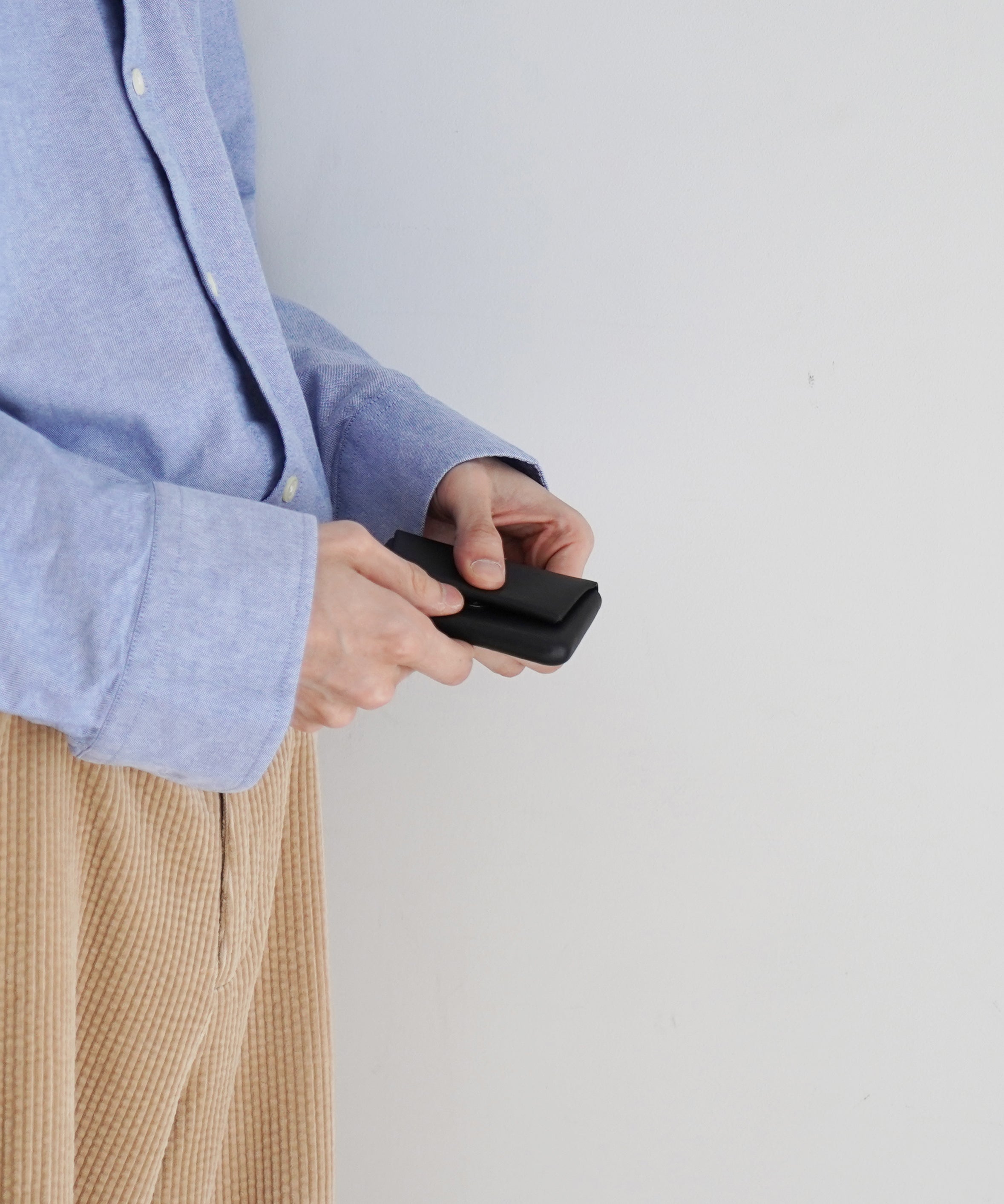 ED ROBERT JUDSON【エドロバートジャドソン】molded purse 