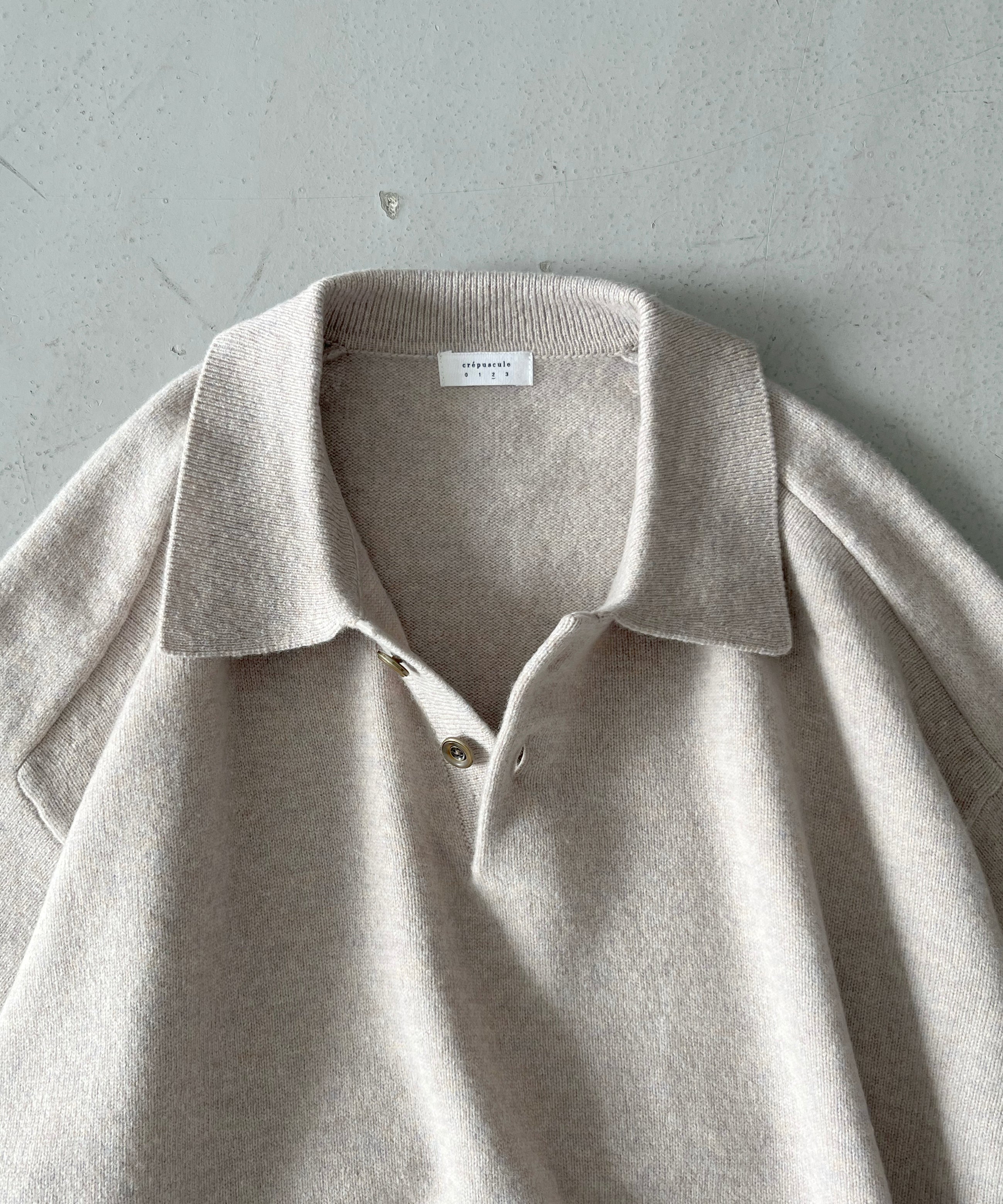 crepuscule M-g knit polo "BEIGE"