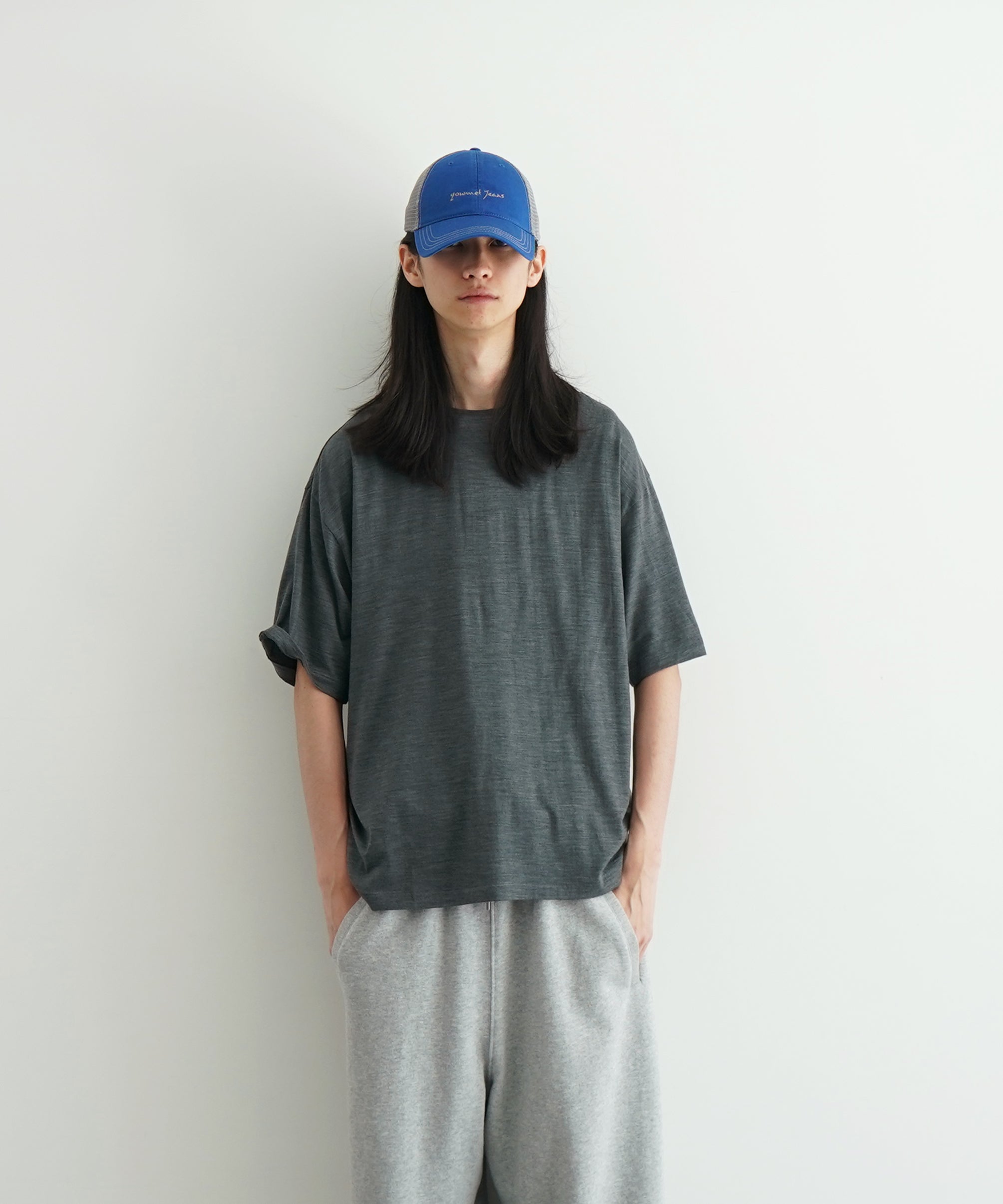 AURALEE Wool soft jersey tee "TOP CHARCOAL"
