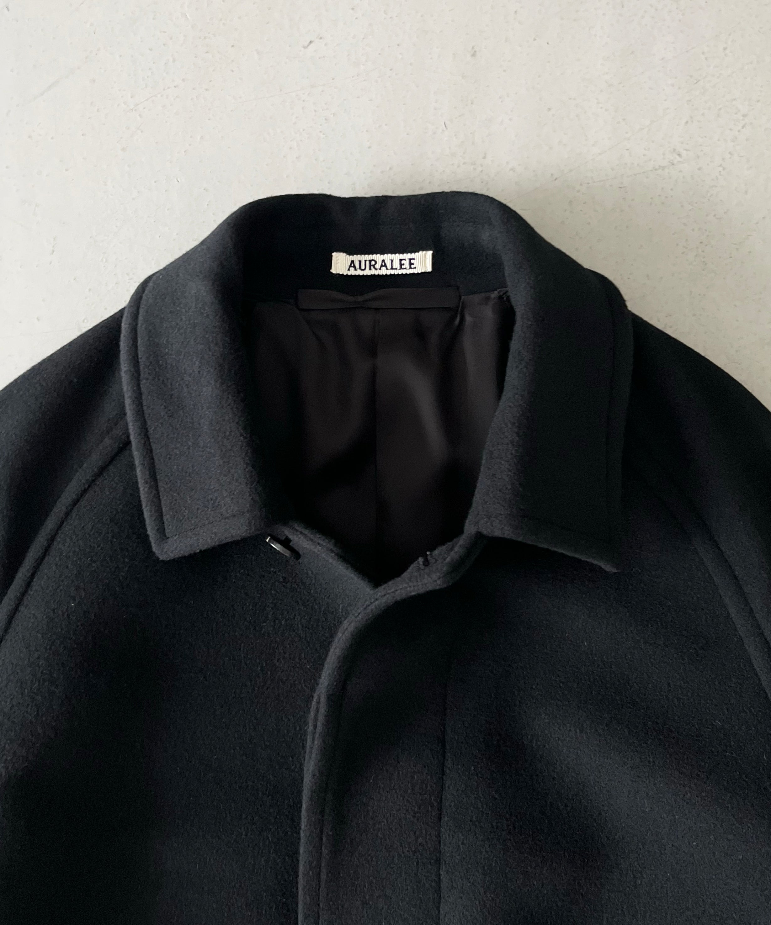 AURALEE Super fine wool mosser soutien collar coat "BLACK"