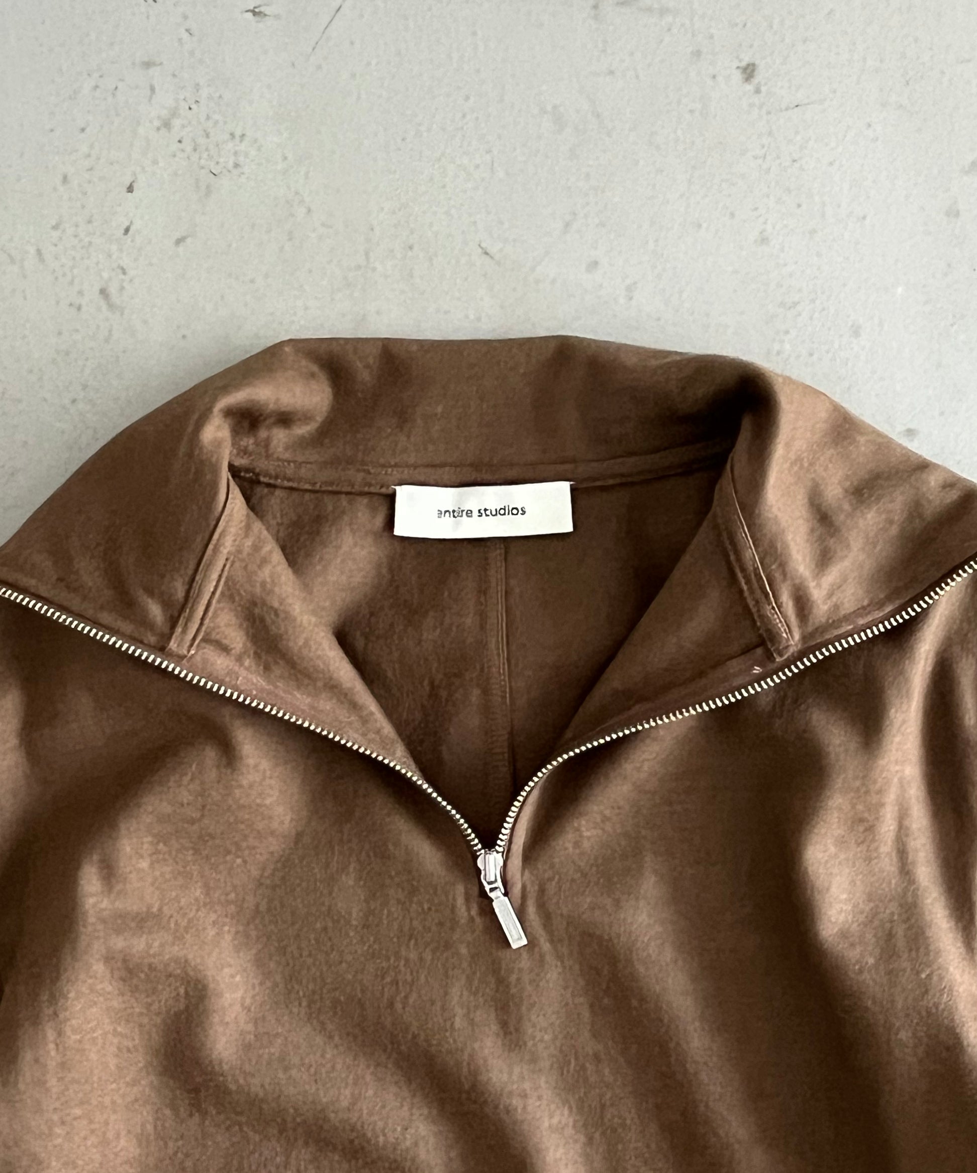 ENTIRE STUDIOS Apex wool top "COFFEE"