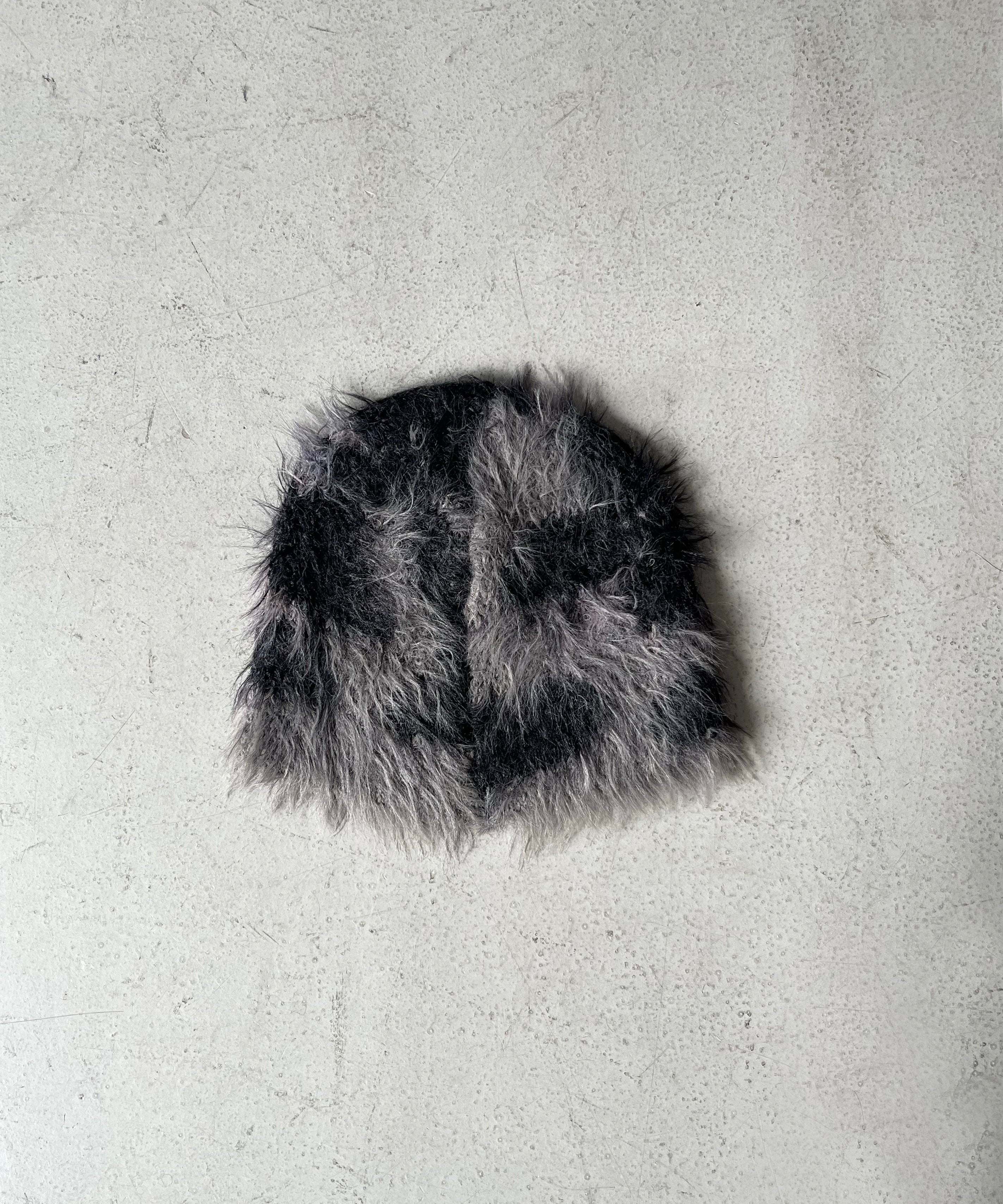 LOADINGROOM Frizzy alpaca beanie "BLACK"