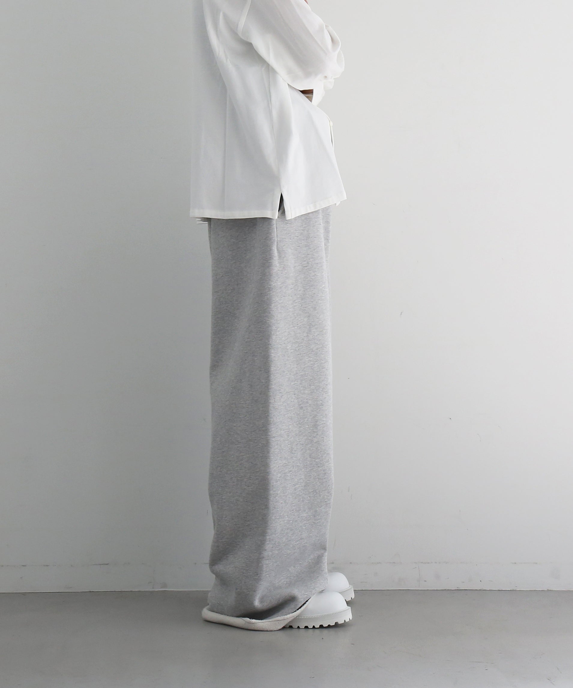 ENTIRE STUDIOS Full sweatpant "SILVER"