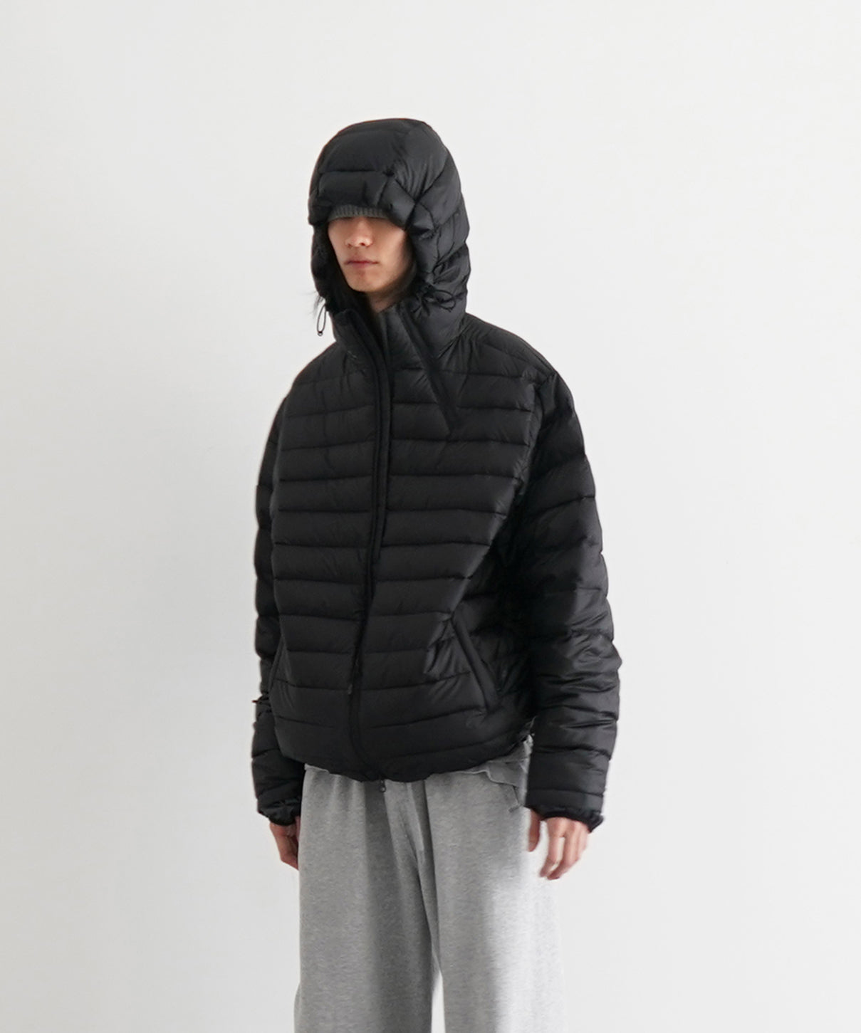 SAN SAN GEAR Suffix puffer jacket "BLACK"