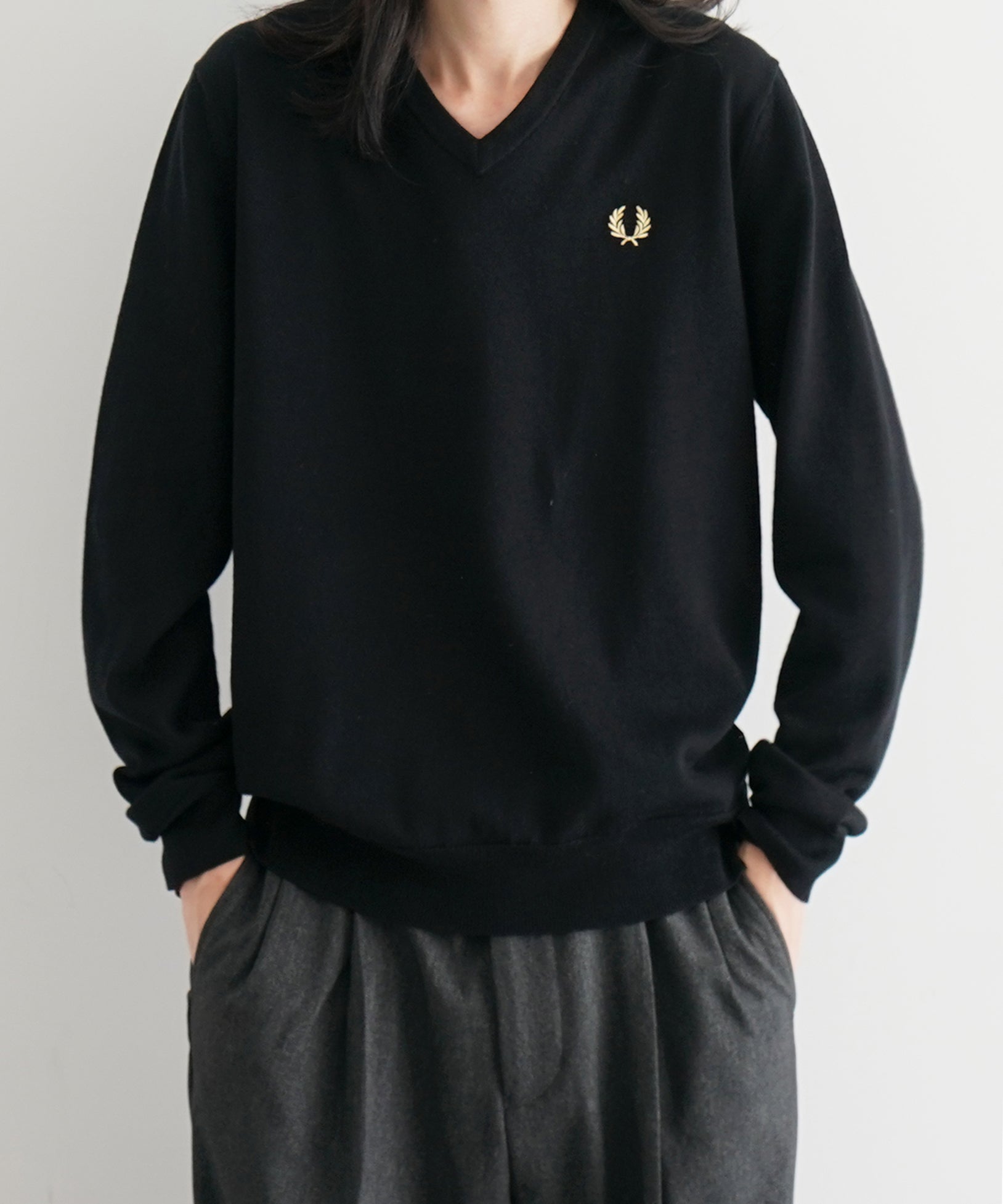 フレッドペリー　CLASSIC V NECK JUMPER Classic V-Neck Jumper - Navy | Men's Knitwear | Jumpers