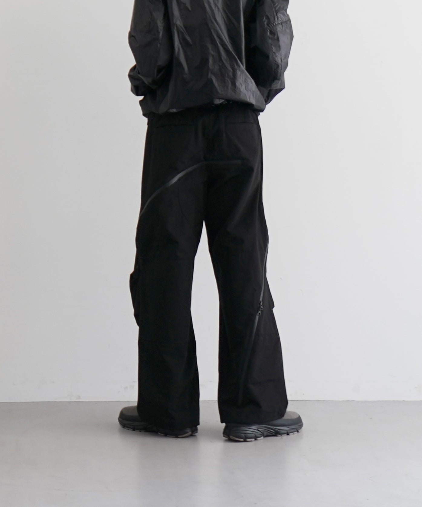 SAN SAN GEAR Affine curve pants "BLACK"