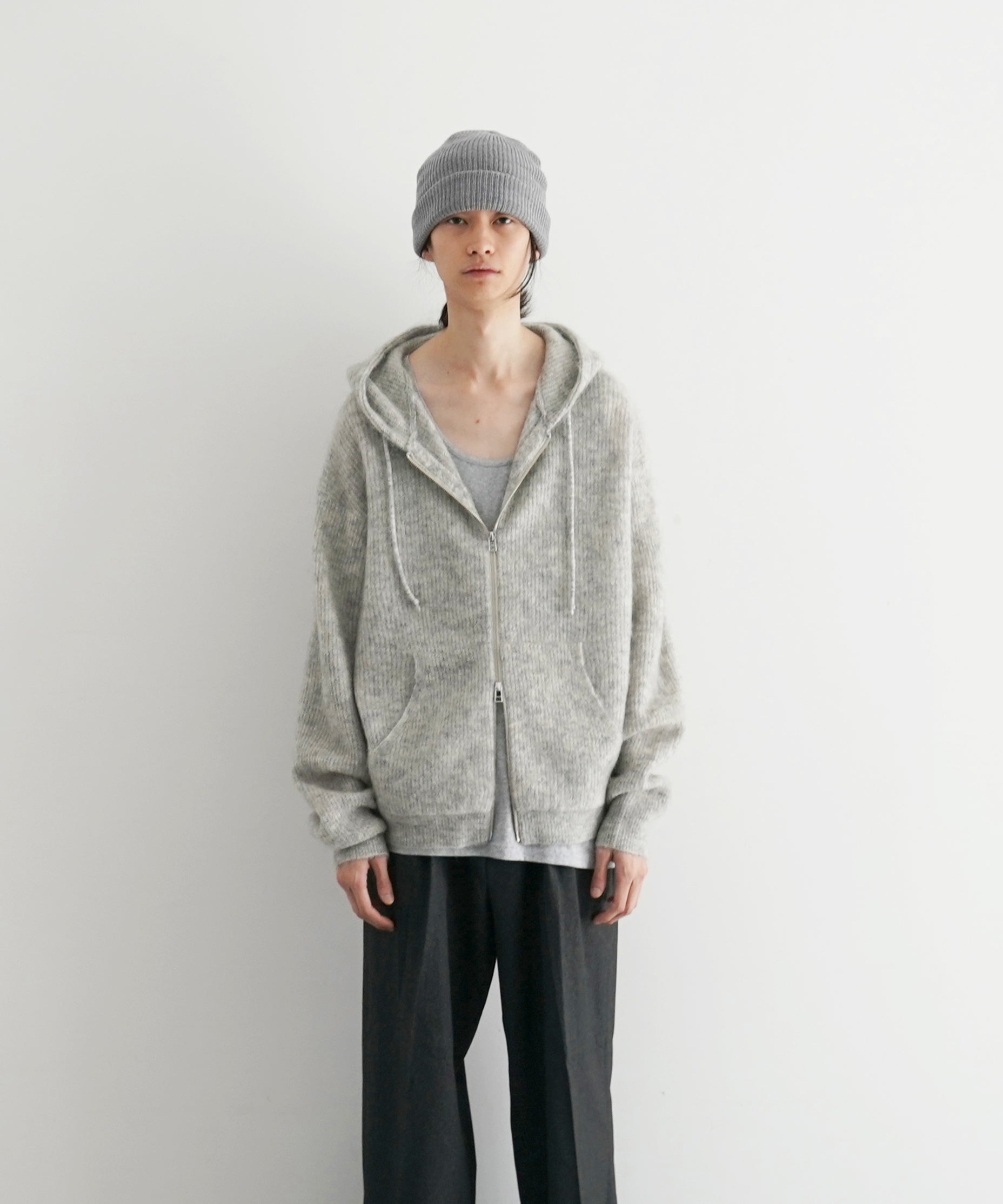 【EXCLUSIVE】crepuscule Mohair zip parka "C.GRAY"